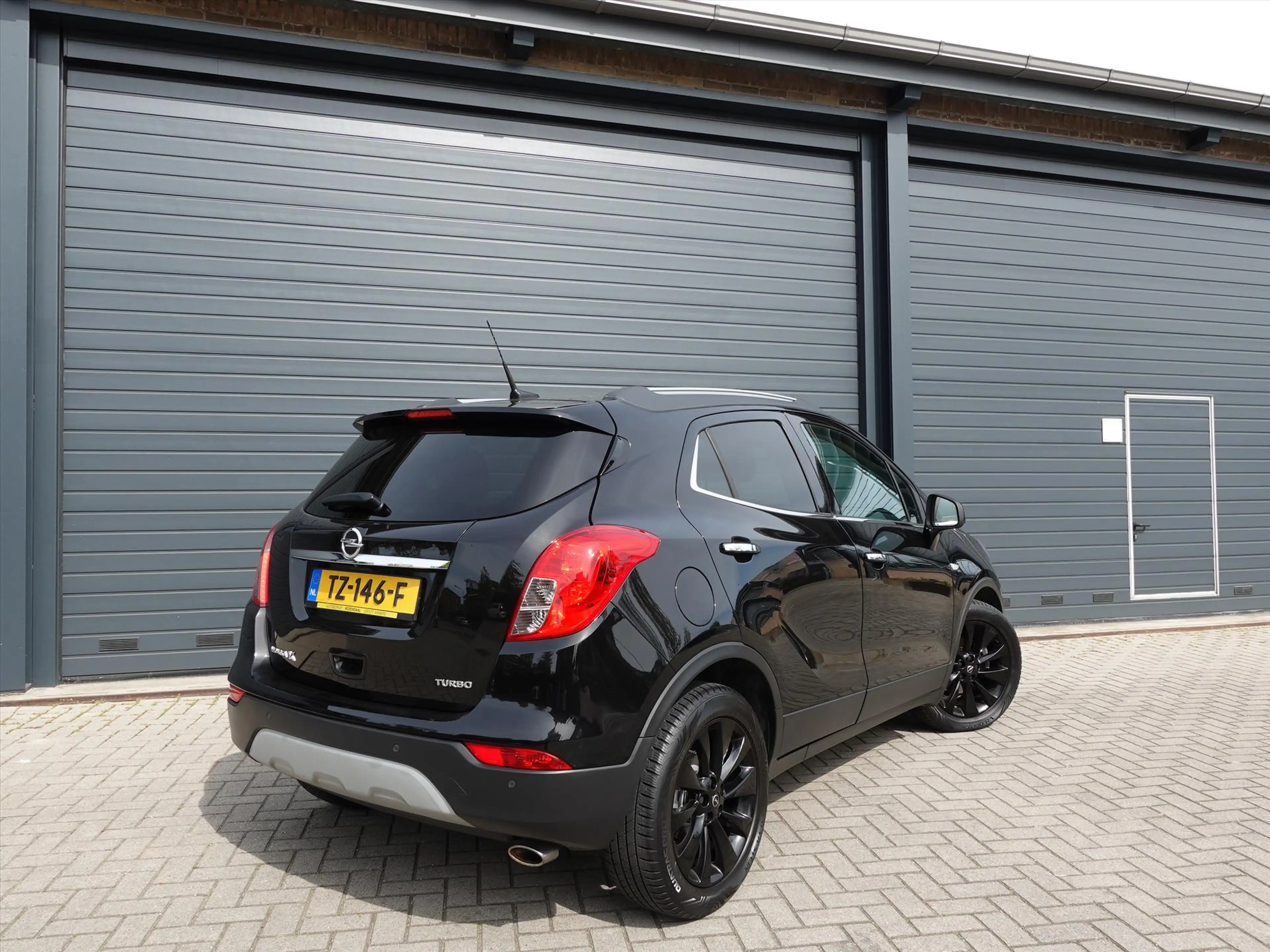 Opel Mokka X 1.4 Turbo 140pk Black Edition AUT RIJKLAAR/STUUR/S — photo 2