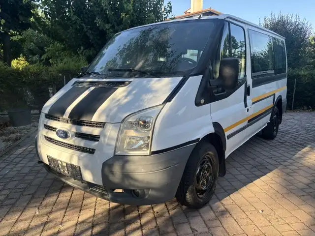 Ford Transit Bus 2.2 105 cv 9 posti