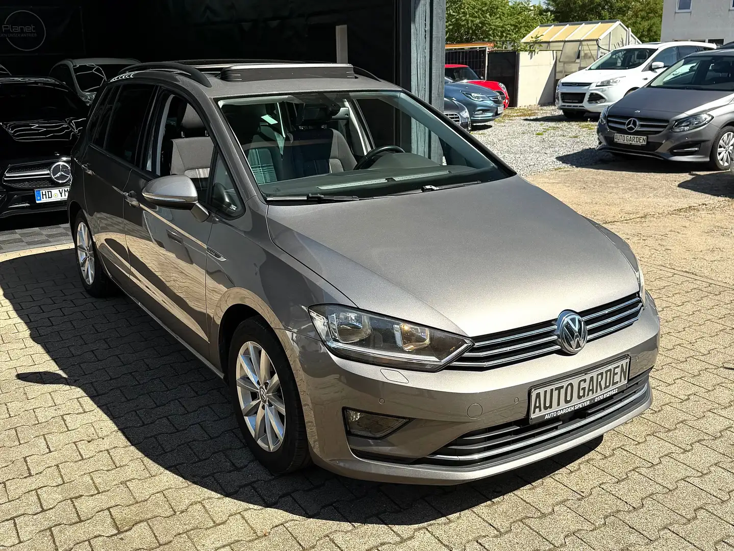 Volkswagen Golf Sportsvan Lounge BMT/Start-Stopp, TOP ZUSTAND Grau - 1