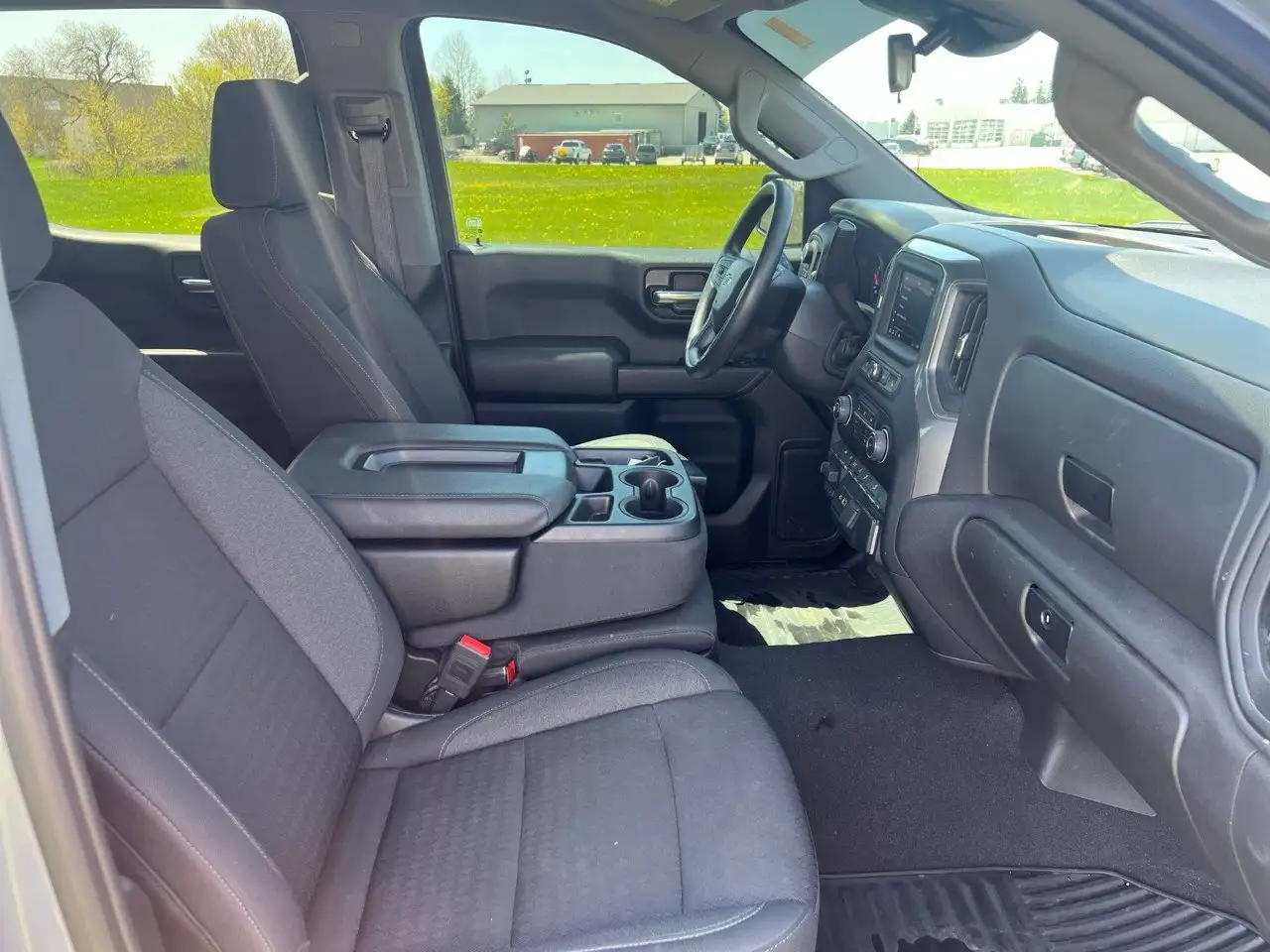 Chevrolet Silverado 1500 снимка Chevrolet Silverado 1500