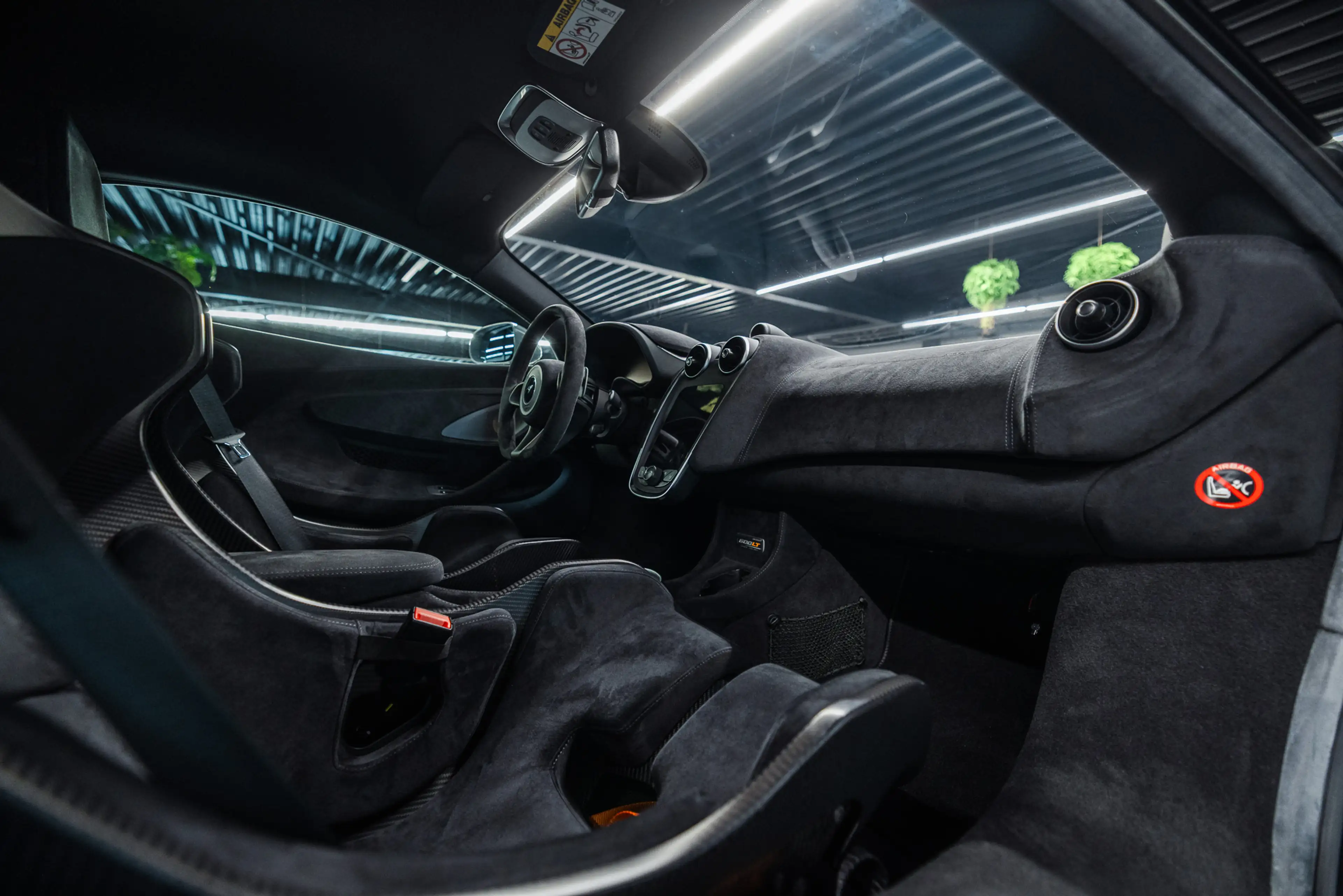 McLaren 600LT 3.8 V8 Btw auto, (€ 218.966,94 Ex B.T.W) B&W, Senn — photo 6