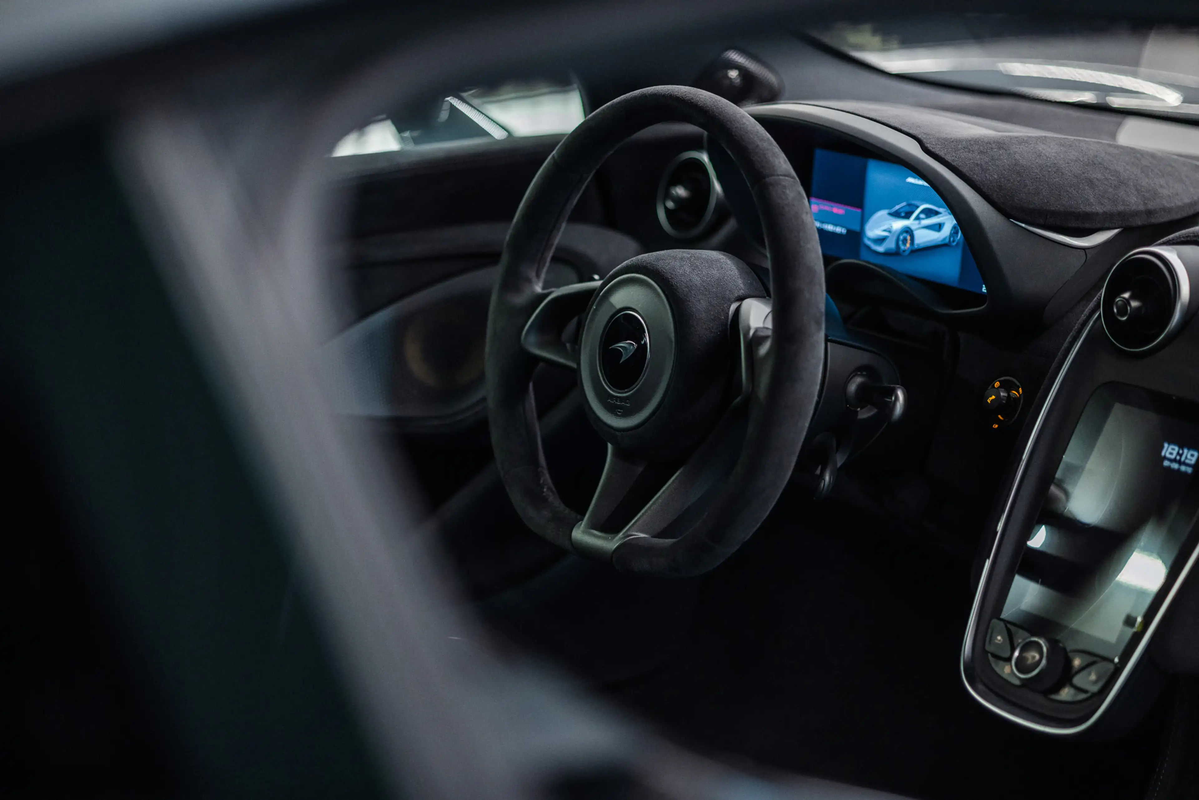 McLaren 600LT 3.8 V8 Btw auto, (€ 218.966,94 Ex B.T.W) B&W, Senn — photo 13