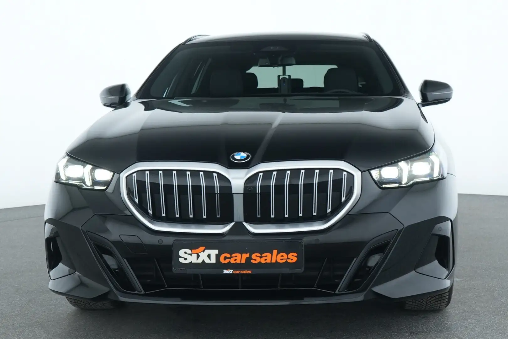 BMW 520 d xDr. M Sport ACC|Lüft|Pan|PA+360|harman|AHK Schwarz - 2