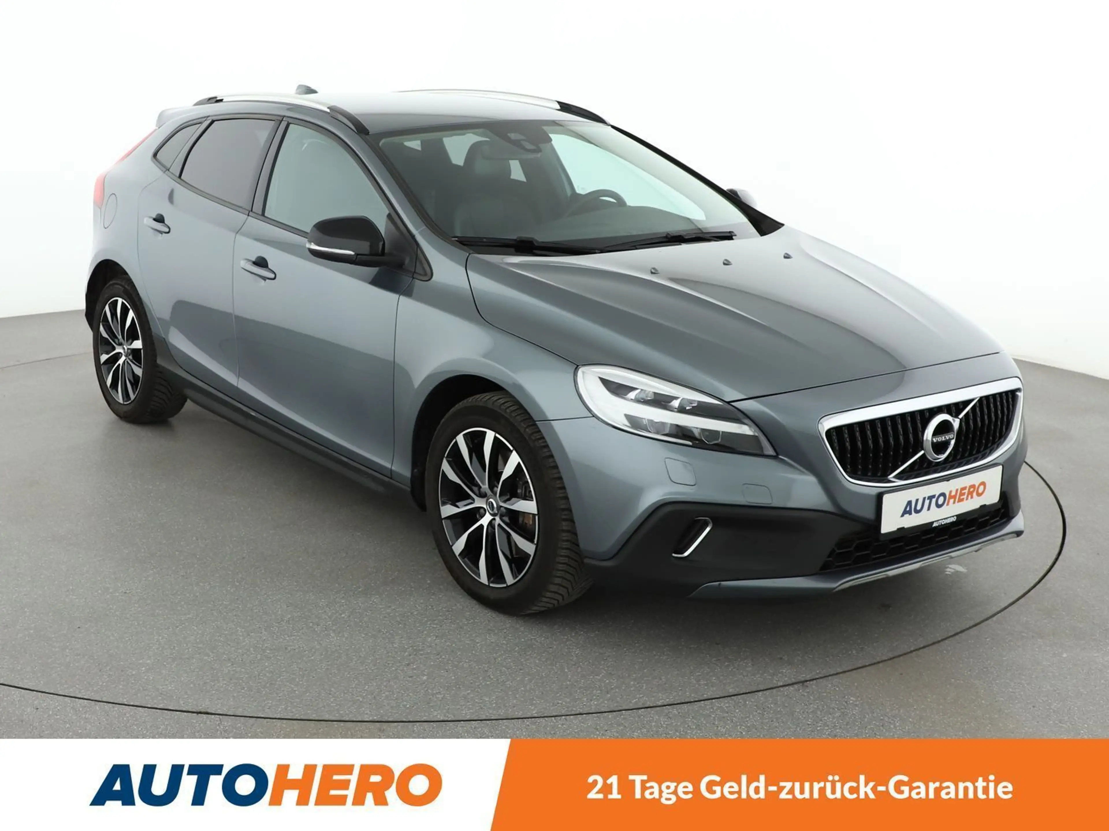 Volvo V40 Cross Country 1.5 Plus Aut.*TEMPO*PDC*SHZ*NAVI* — photo 8