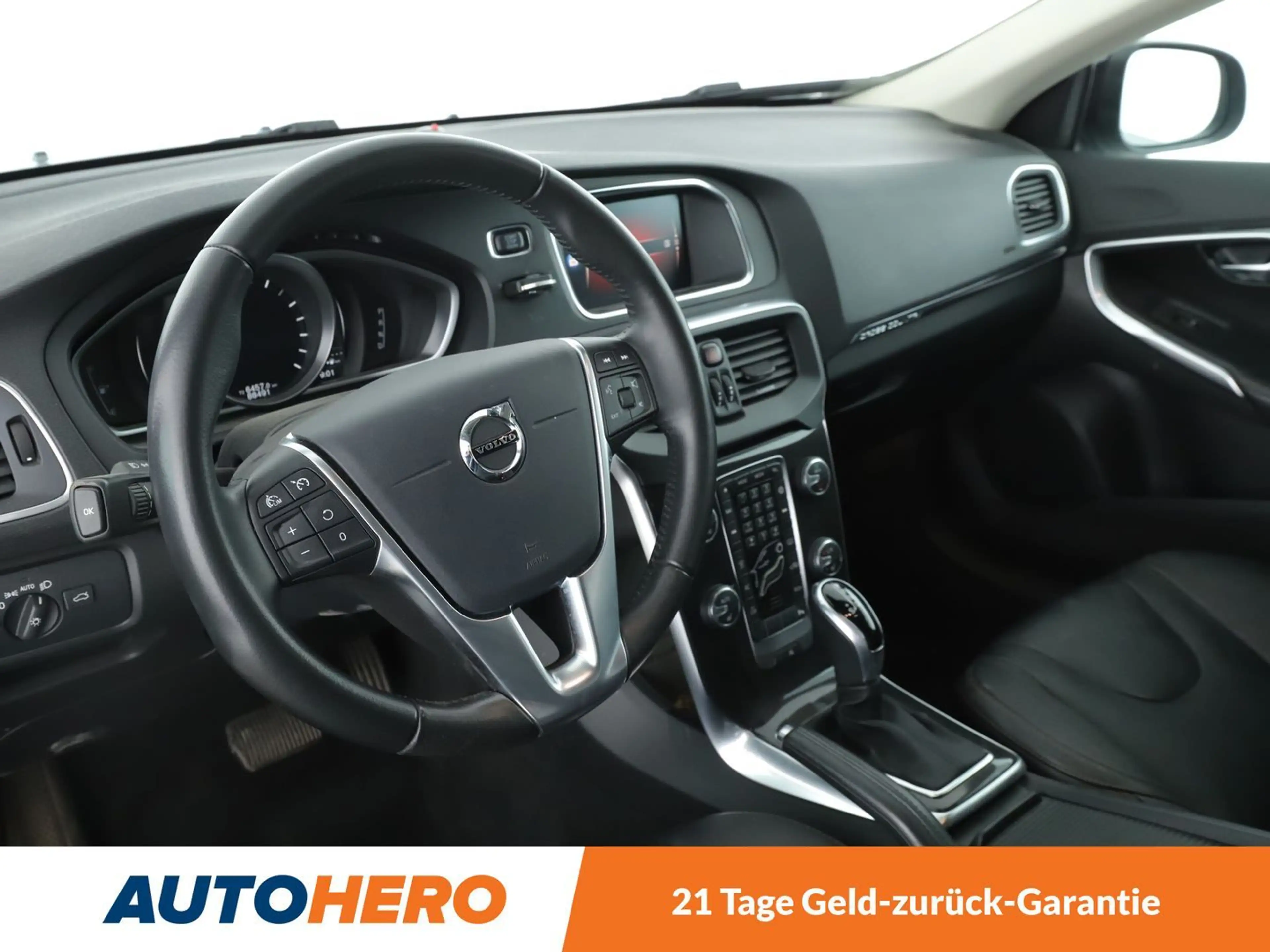 Volvo V40 Cross Country 1.5 Plus Aut.*TEMPO*PDC*SHZ*NAVI* — photo 11