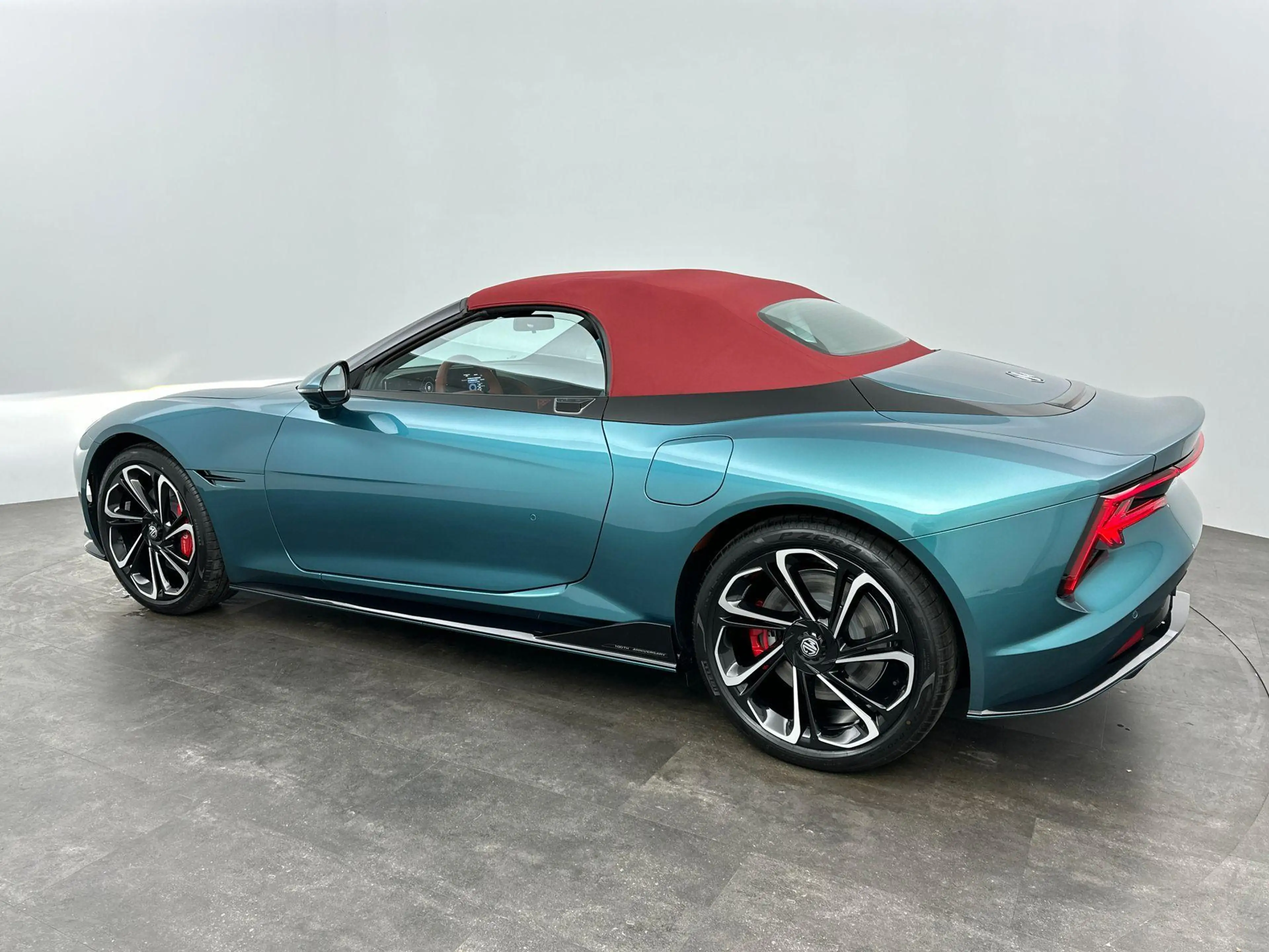 MG Cyberster MG GT 77kWh | Nu in de showroom! | Unieke auto! | — photo 12