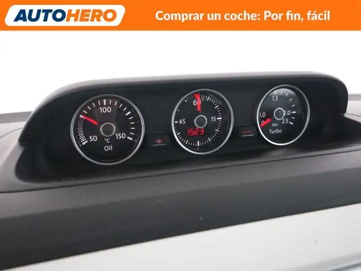 Volkswagen Beetle 1.6 TDI Design 2015, foto 25