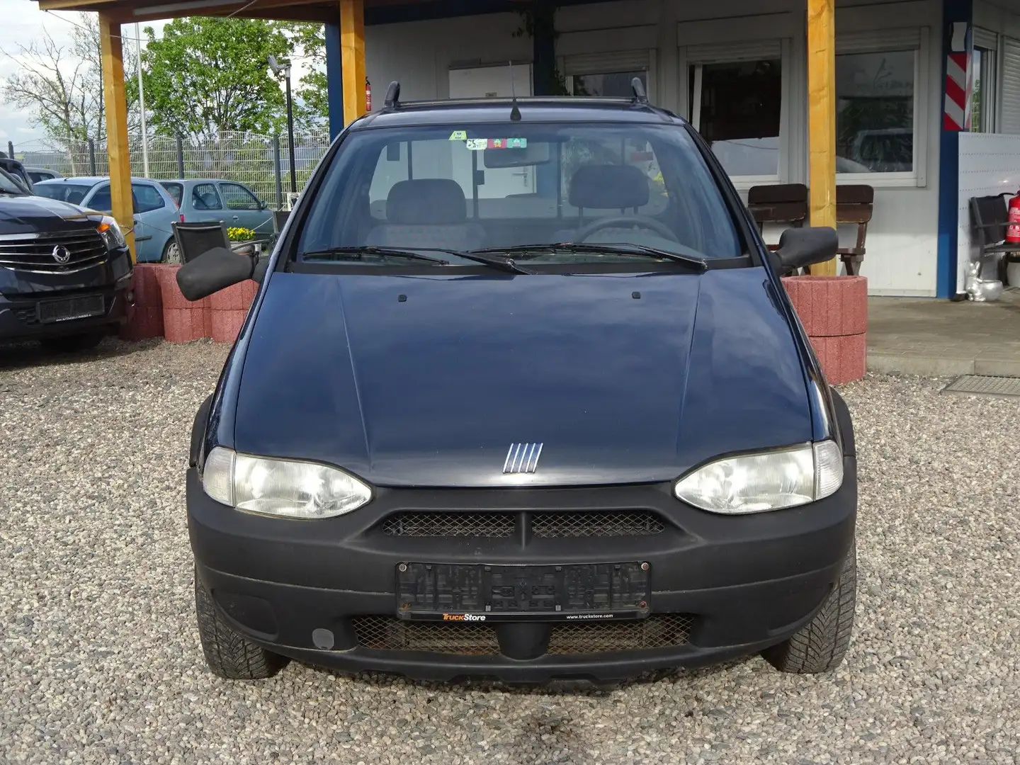 Fiat Strada 1.7 D 51 kW*Klima Grün - 2