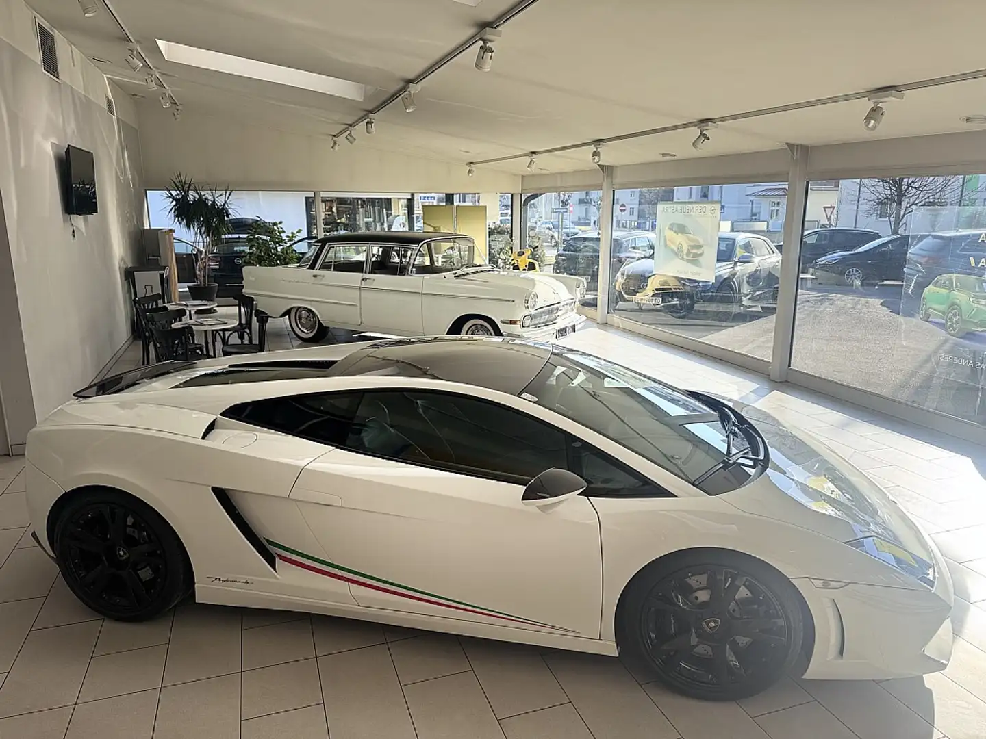 Lamborghini Gallardo E-Gear Facelift Lift-System!!! Bílá - 2
