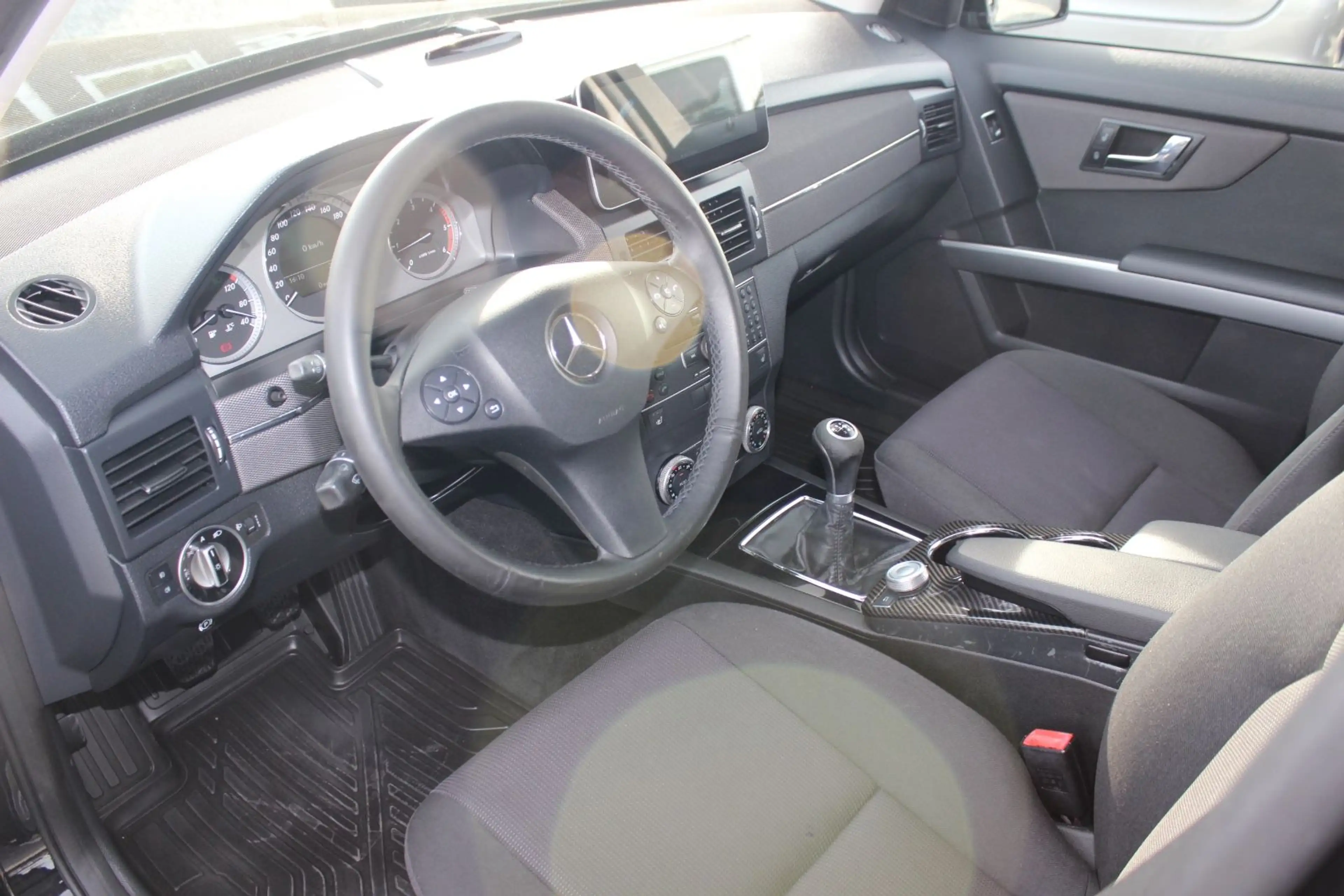 Mercedes-Benz GLK 220 CDI BlueEfficiency AHK*SZHZNG*PDC*TEMP — photo 7