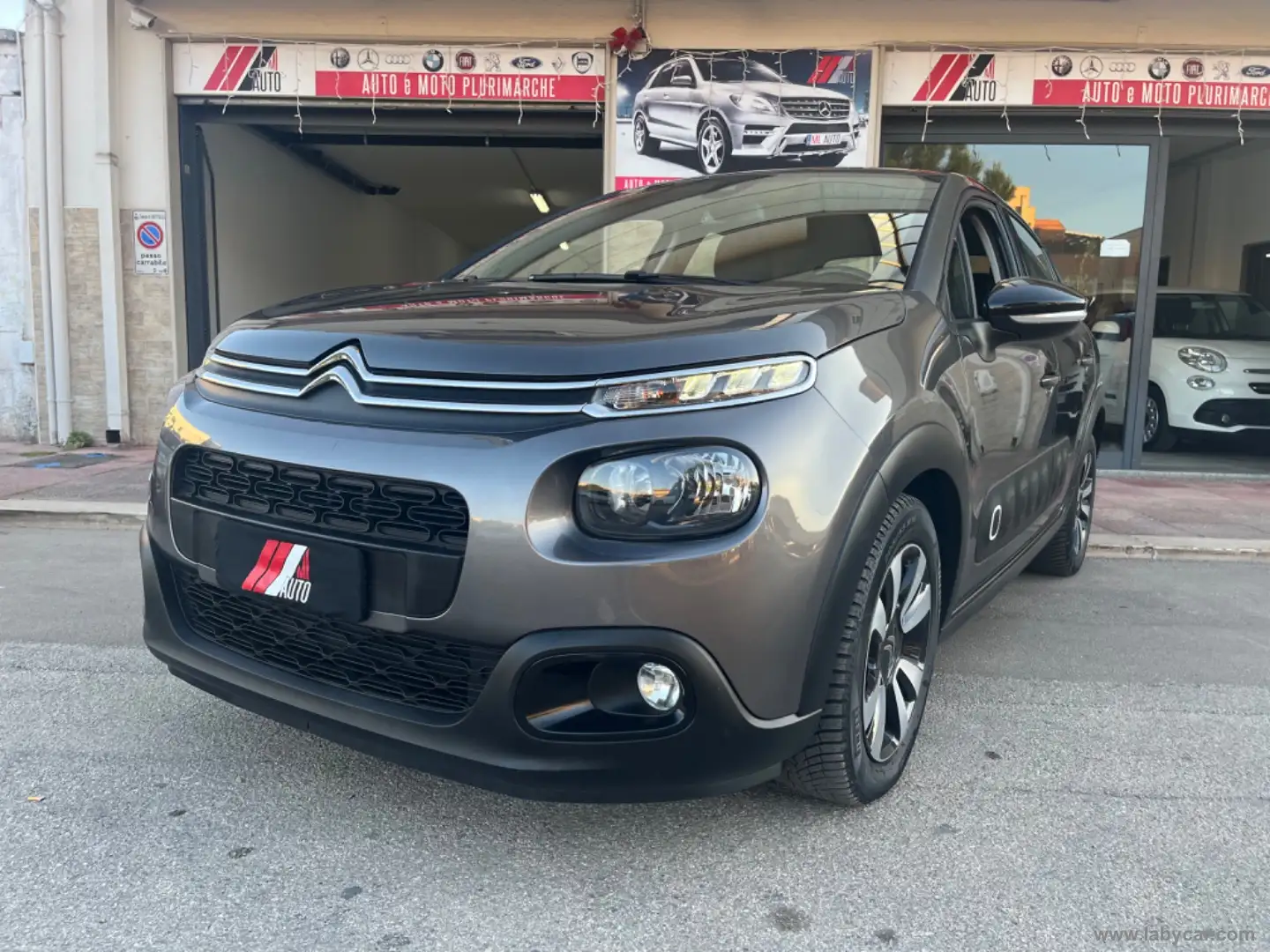 Citroen C3 PureTech 82 Shine CITROEN C3 2018 SHINE Grigio - 1