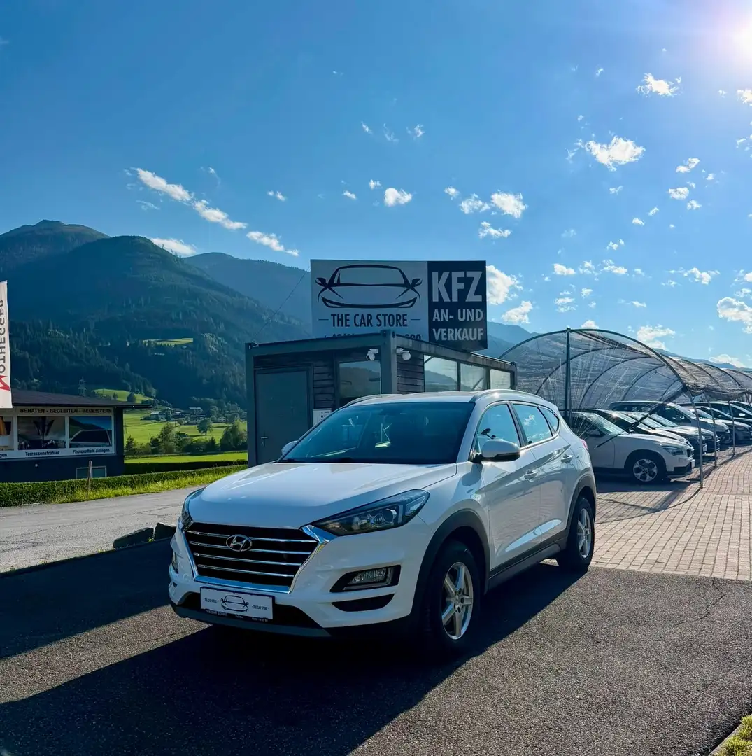 Hyundai TUCSON Trend 4WD *GARANTIE**FINANZIERUNG* Weiß - 1