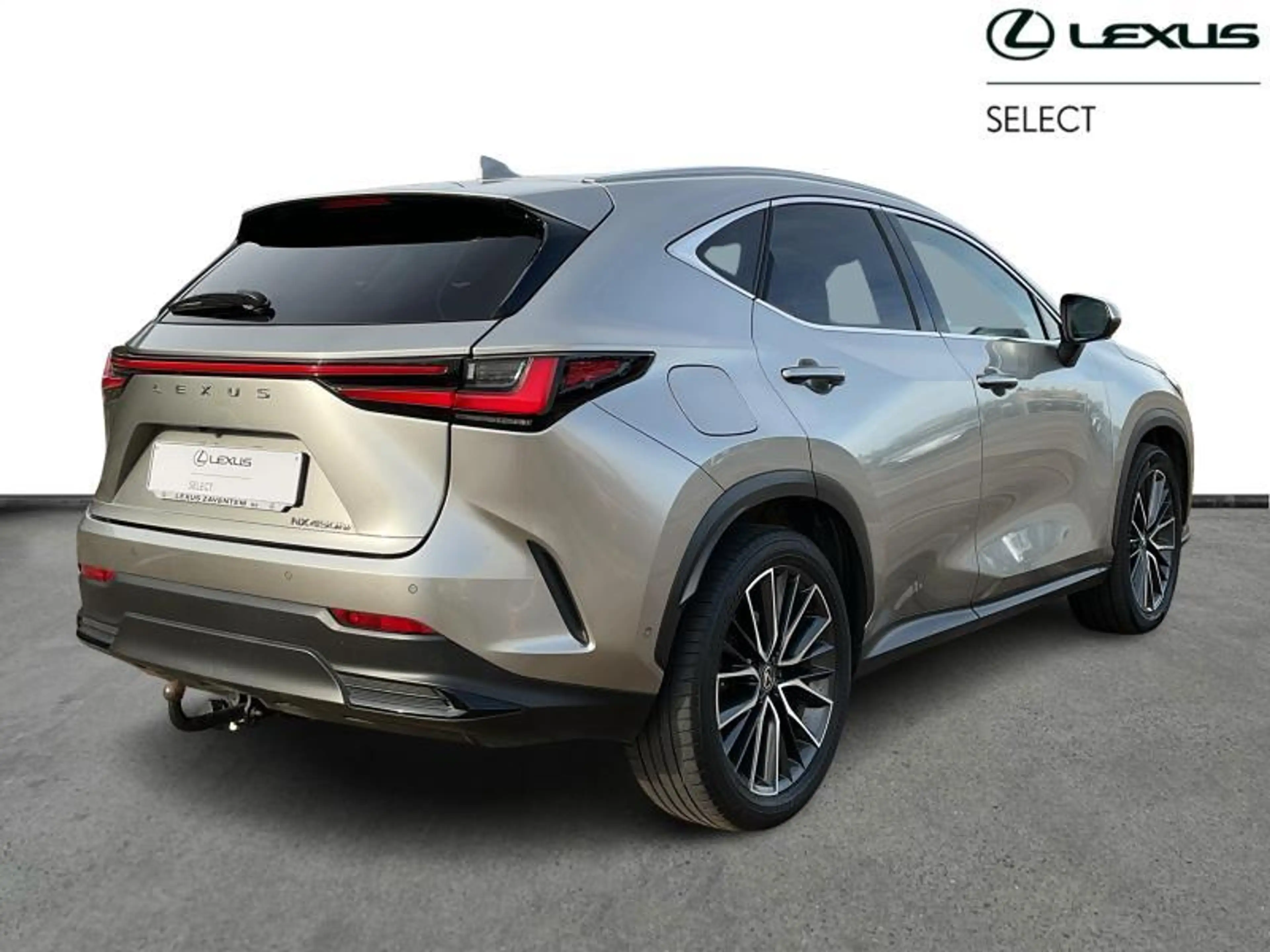 Lexus NX 450h+ 309hp PHEV AWD Privilege L | sunroof | tow bar | h — photo 15