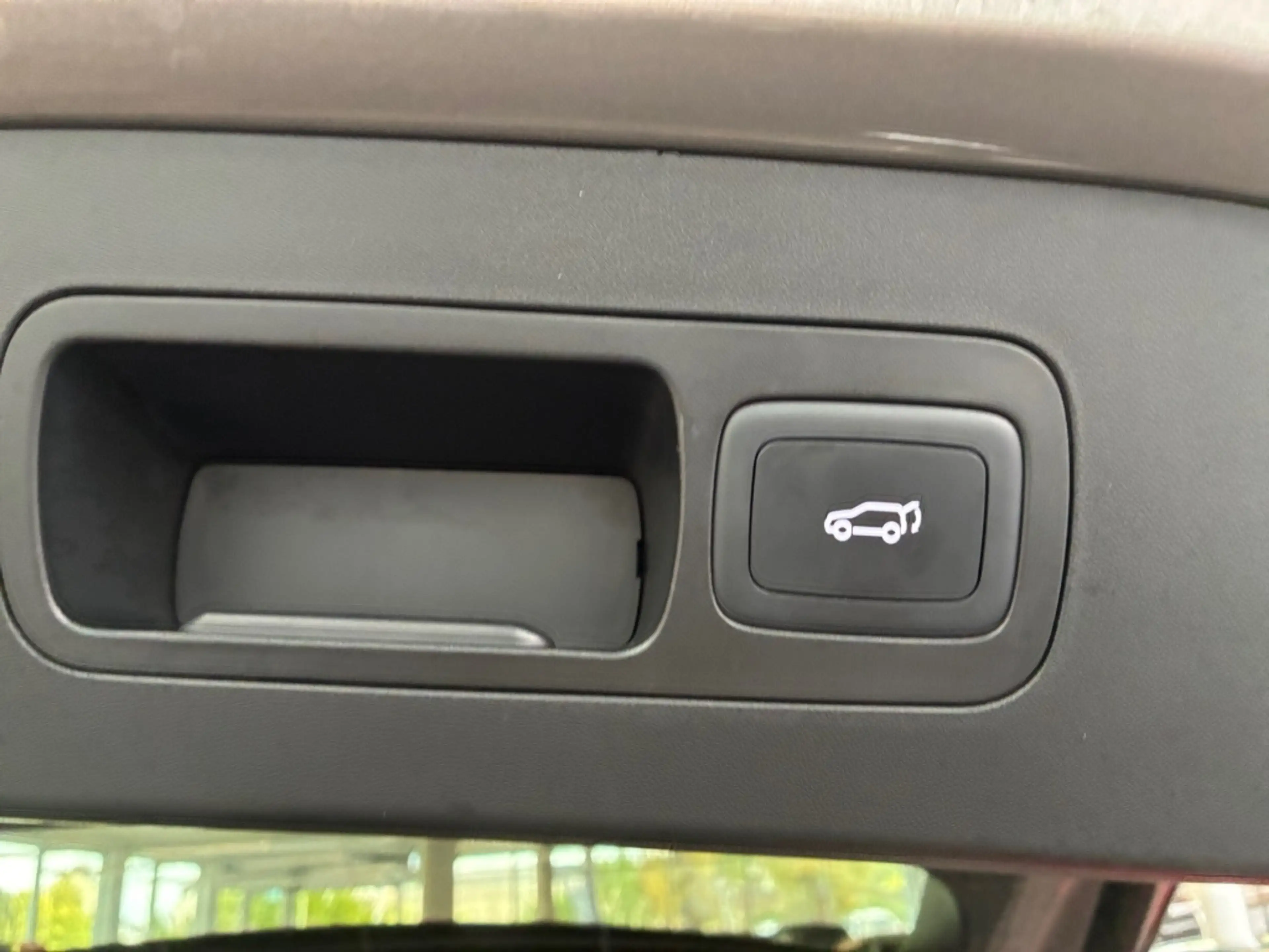 MG MGS9 PHEV LUX — photo 8