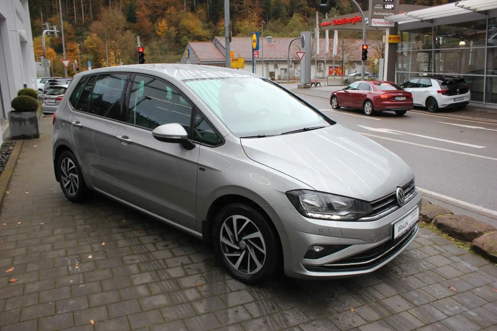 Volkswagen Golf Sportsvan VII Join 1.0 TSI Navi,AHK,SHZ,PDC Plateado - 2