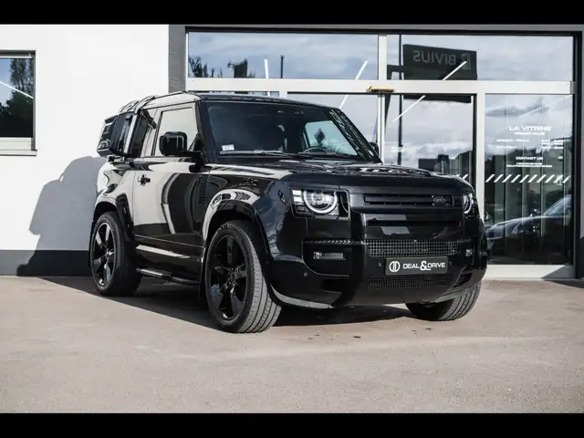 Land Rover Defender view 2