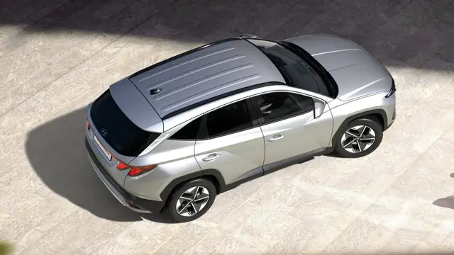 Hyundai Tucson view 4