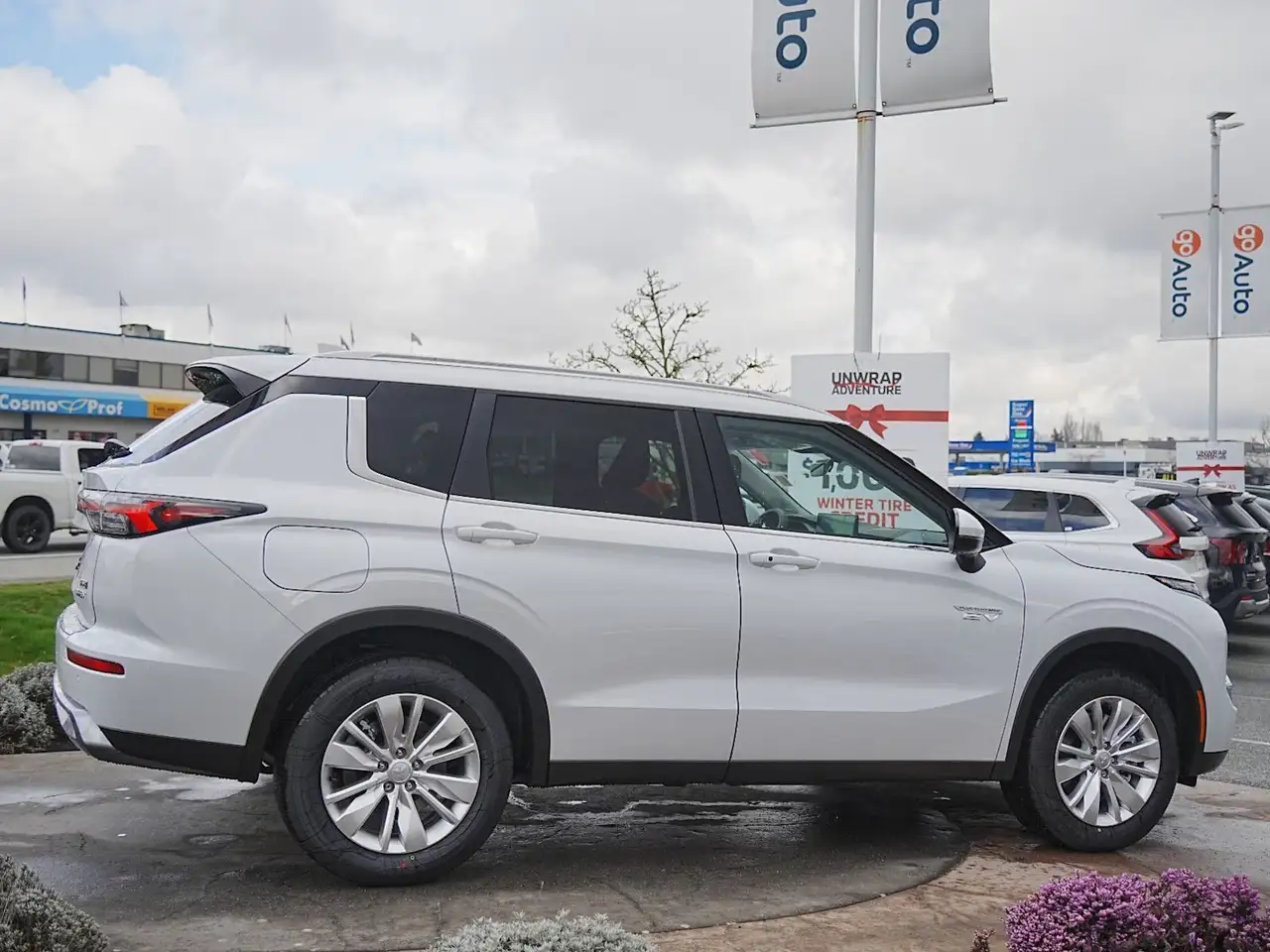 Mitsubishi Outlander снимка Mitsubishi Outlander