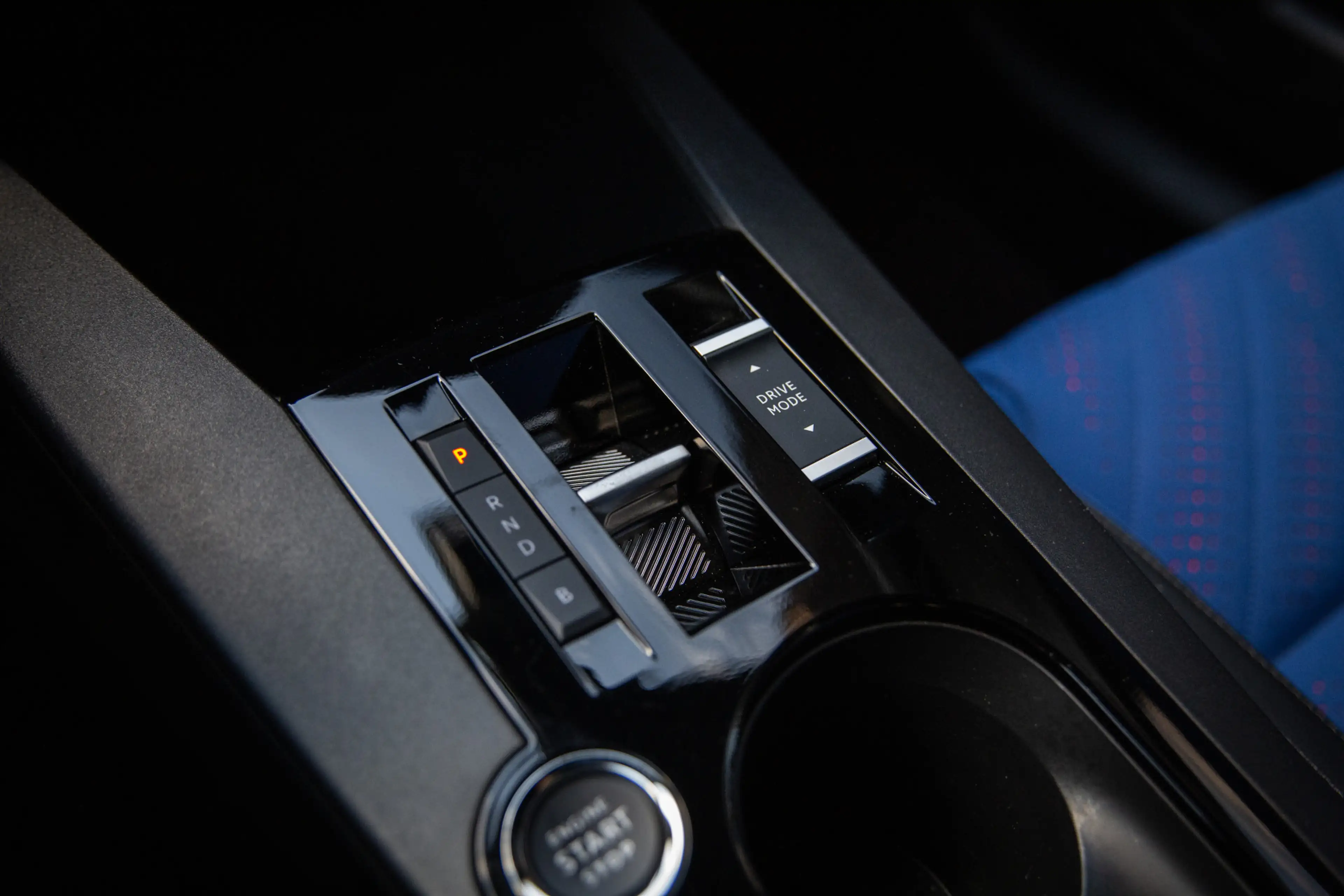 Lancia Ypsilon HF 54 kWh 280PK , Bianco Quarzo Two-Tone, SALA, Or — photo 26