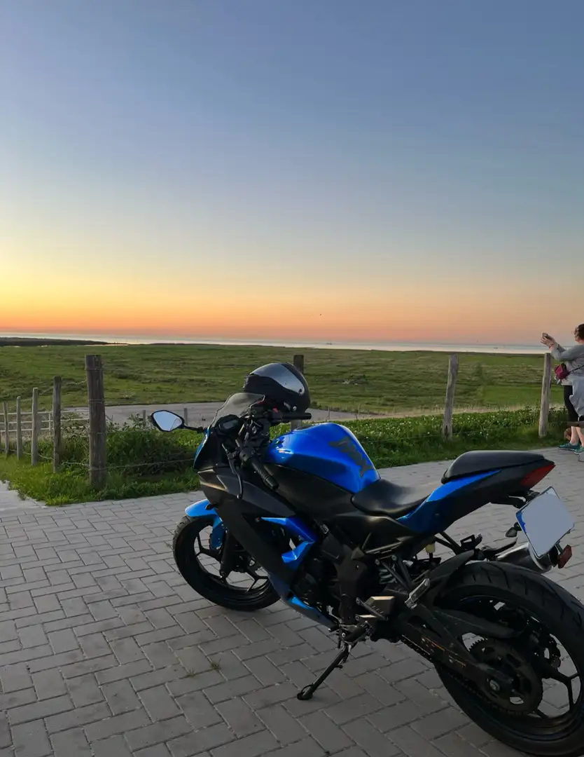 Kawasaki Ninja 125 Bleu - 1