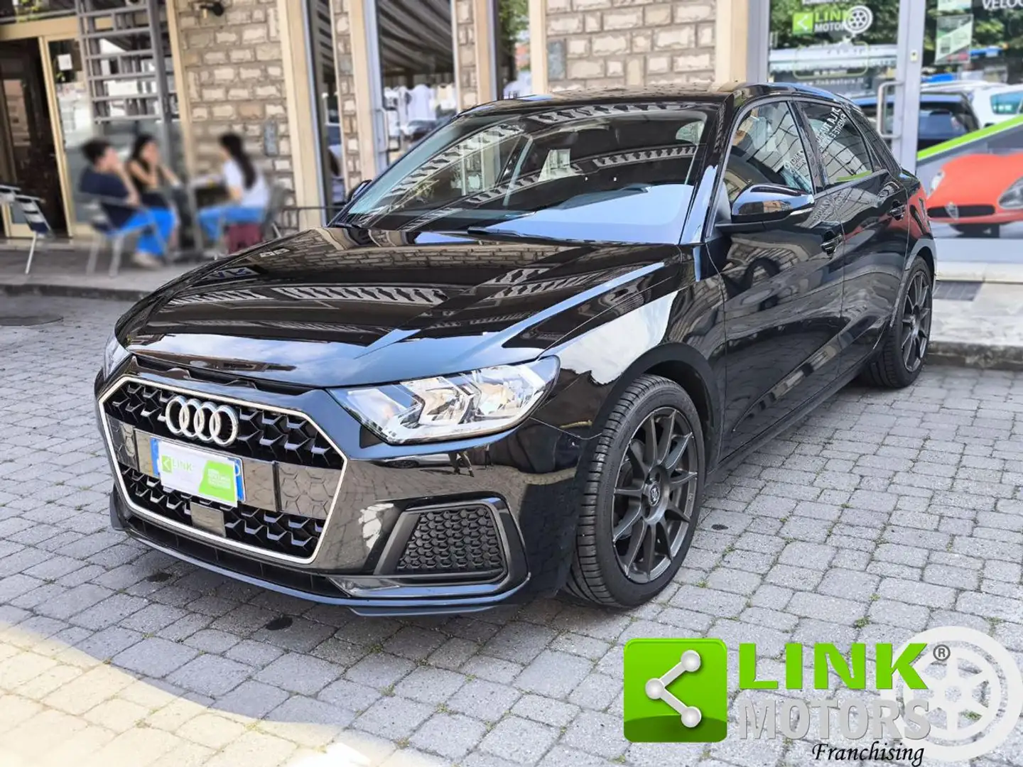 Audi A1 SPB 30 TFSI Admired Noir - 1