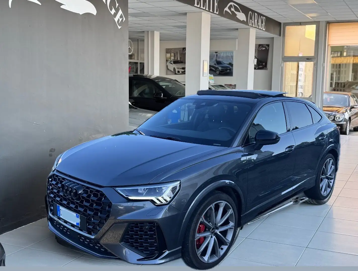 Audi RS Q3 SPB 2.5 quattro s-tronic TETTO MATRIX Grigio - 1