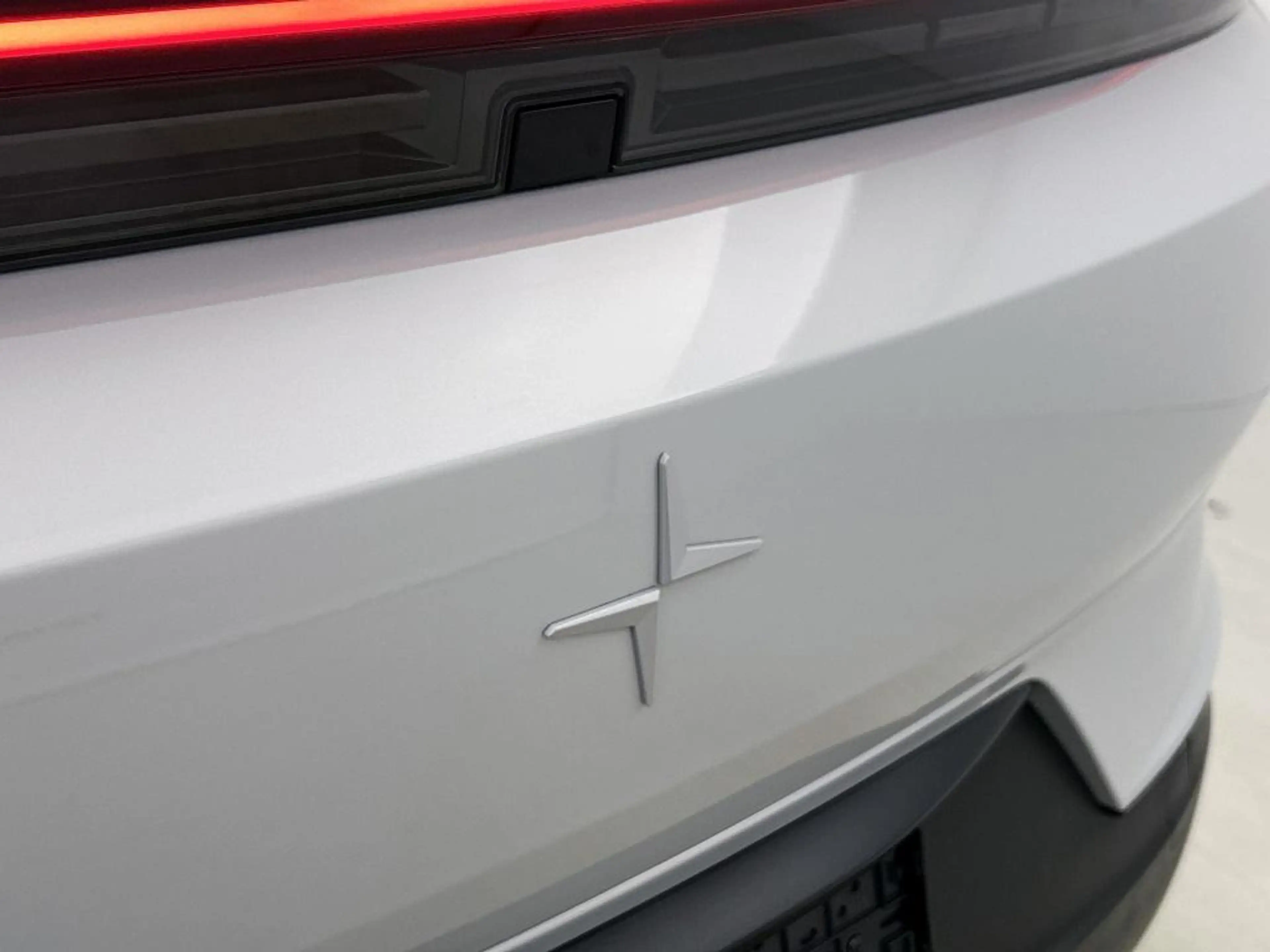 Polestar 4 Long Range Single Motor 100Kwh | Plus Pack | Pilot — photo 11