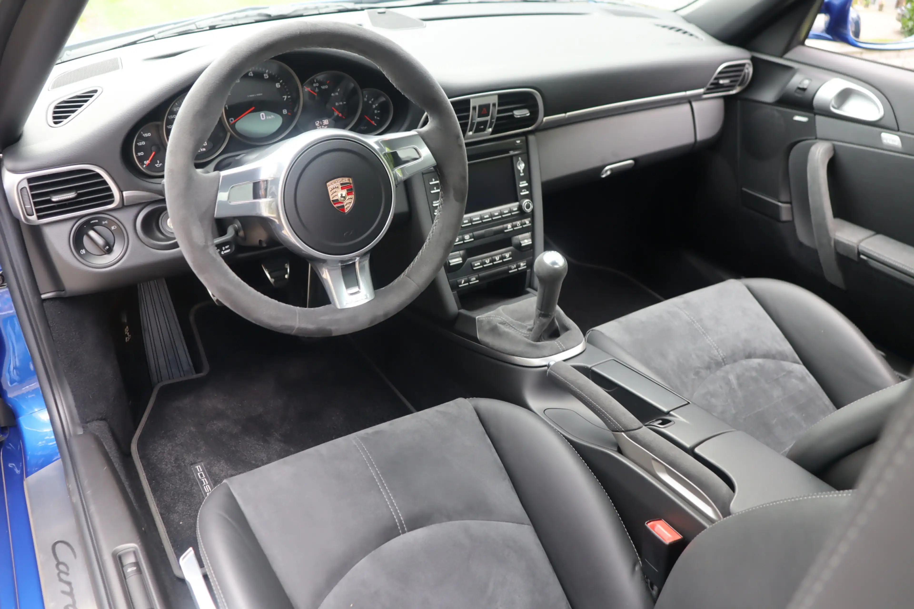 Porsche 997 Carrera GTS Cabriolet 997 - Manual — photo 5