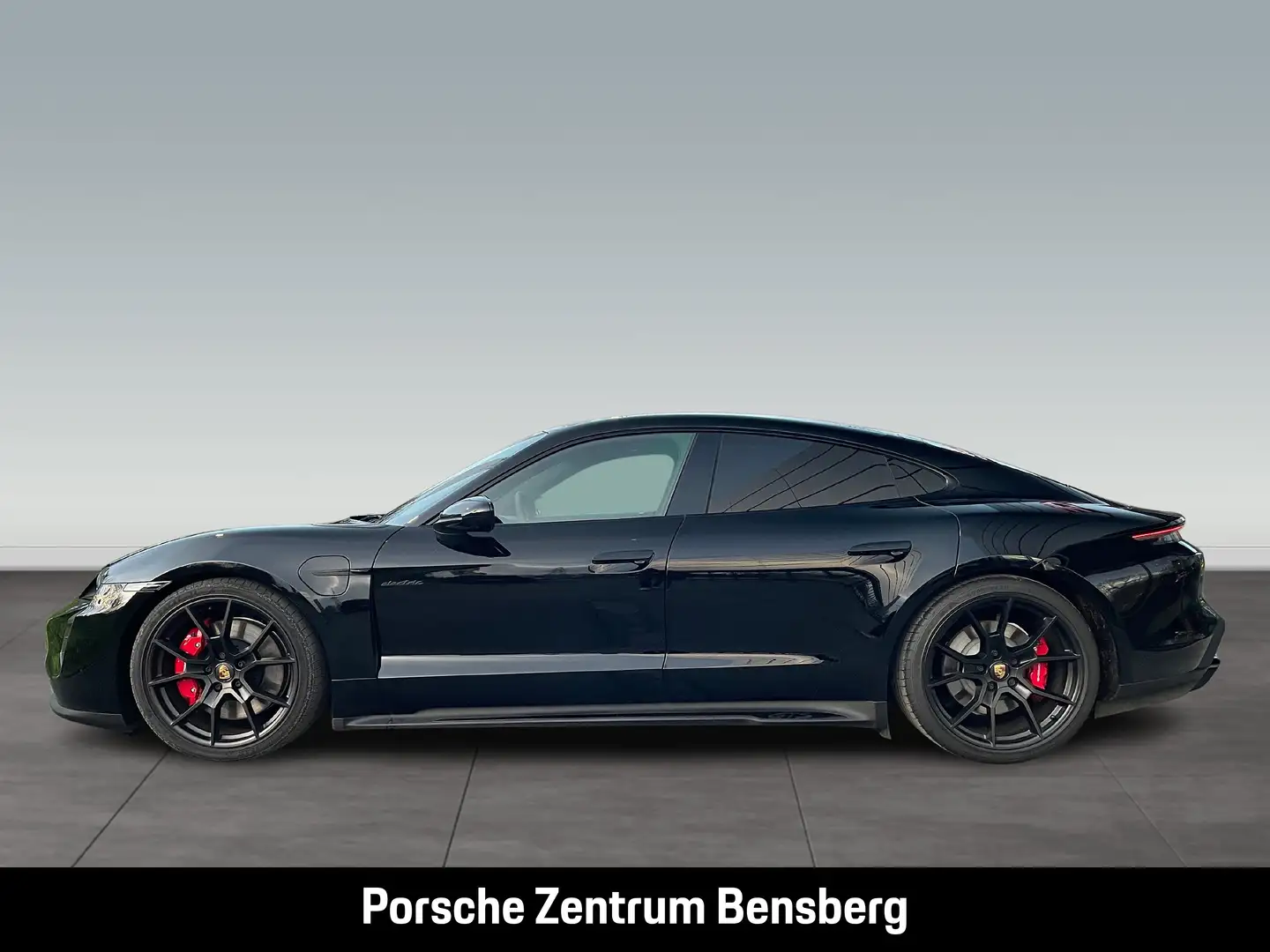 Porsche Taycan GTS Schwarz - 2