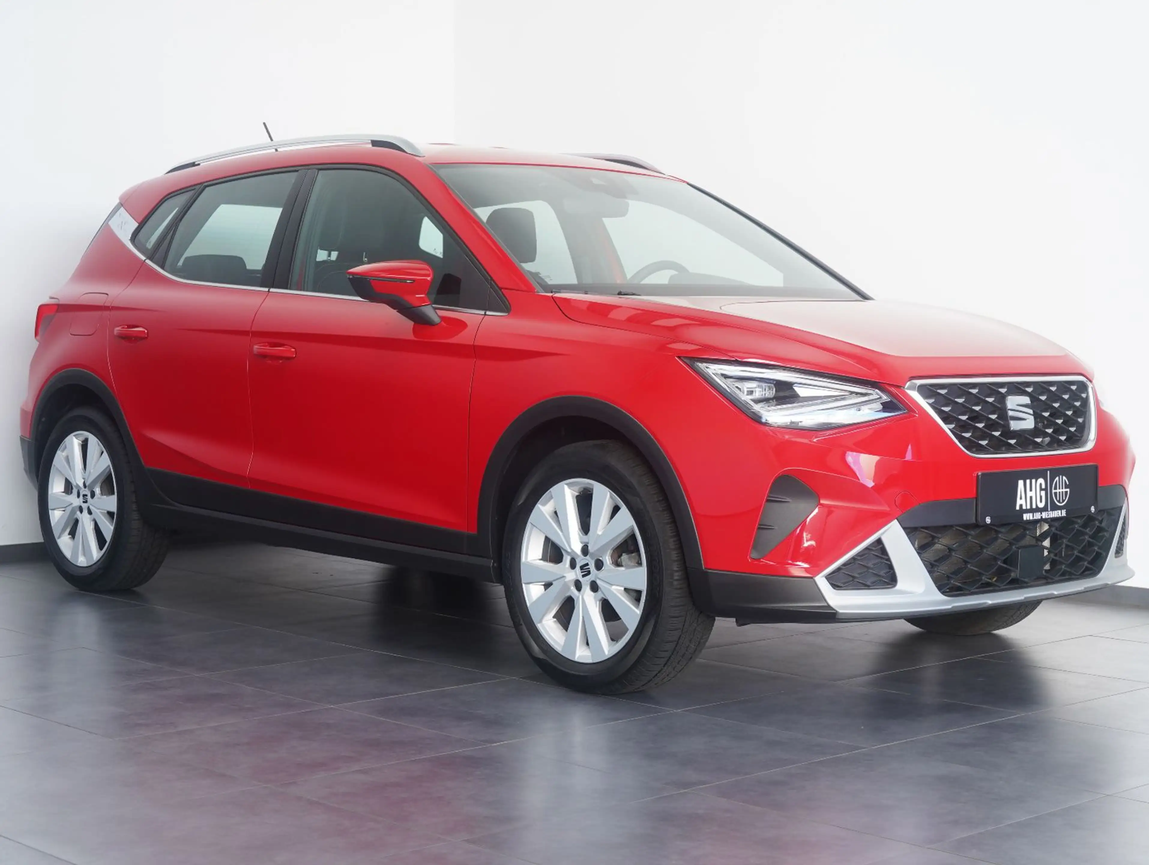 SEAT Arona 1.0 TSI Xperience — photo 2