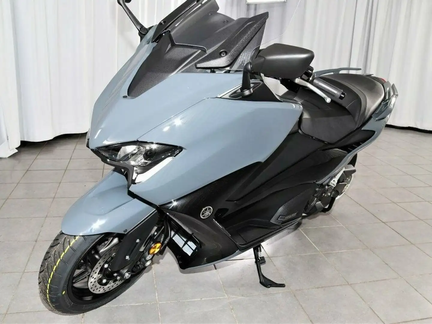 Yamaha TMAX 560 Tech Max 560-34t Blu/Azzurro - 1