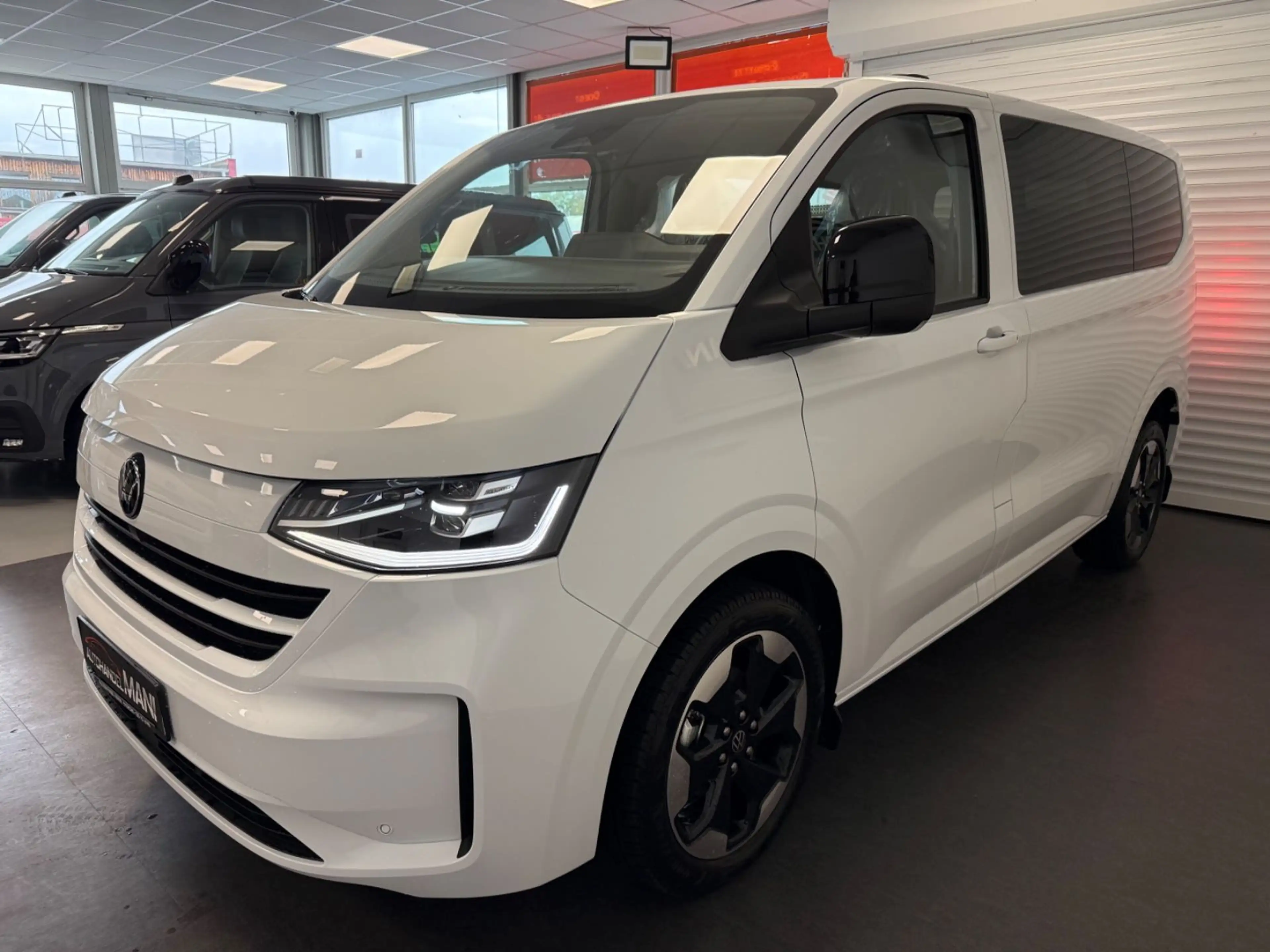 Volkswagen T7 Caravelle Life KR/Leder/LED/DSG/PDC/ACC/AHK — photo 3