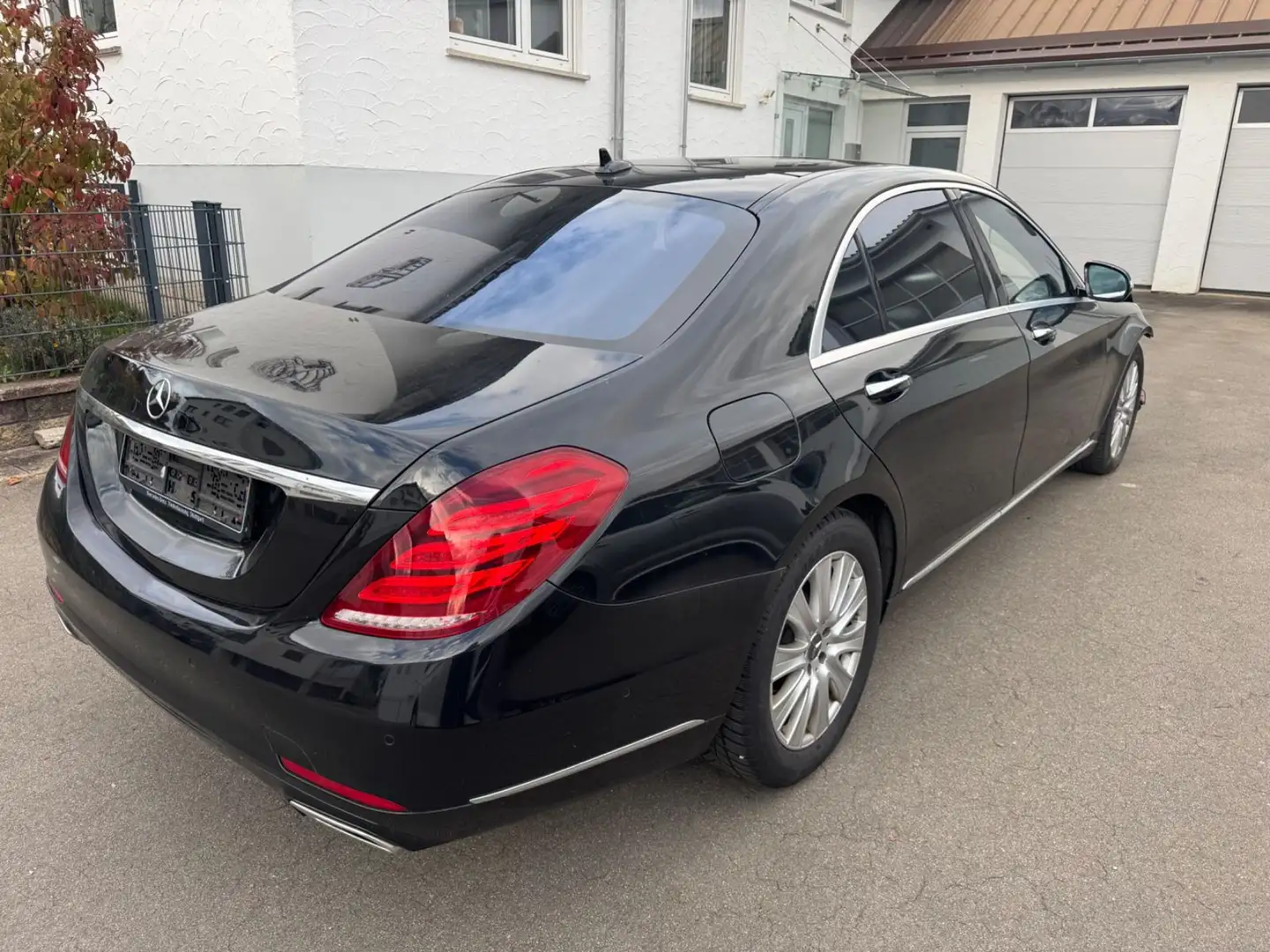 Mercedes-Benz S 500 4Matic L*Chauffeur-Paket*PANO* Zwart - 1