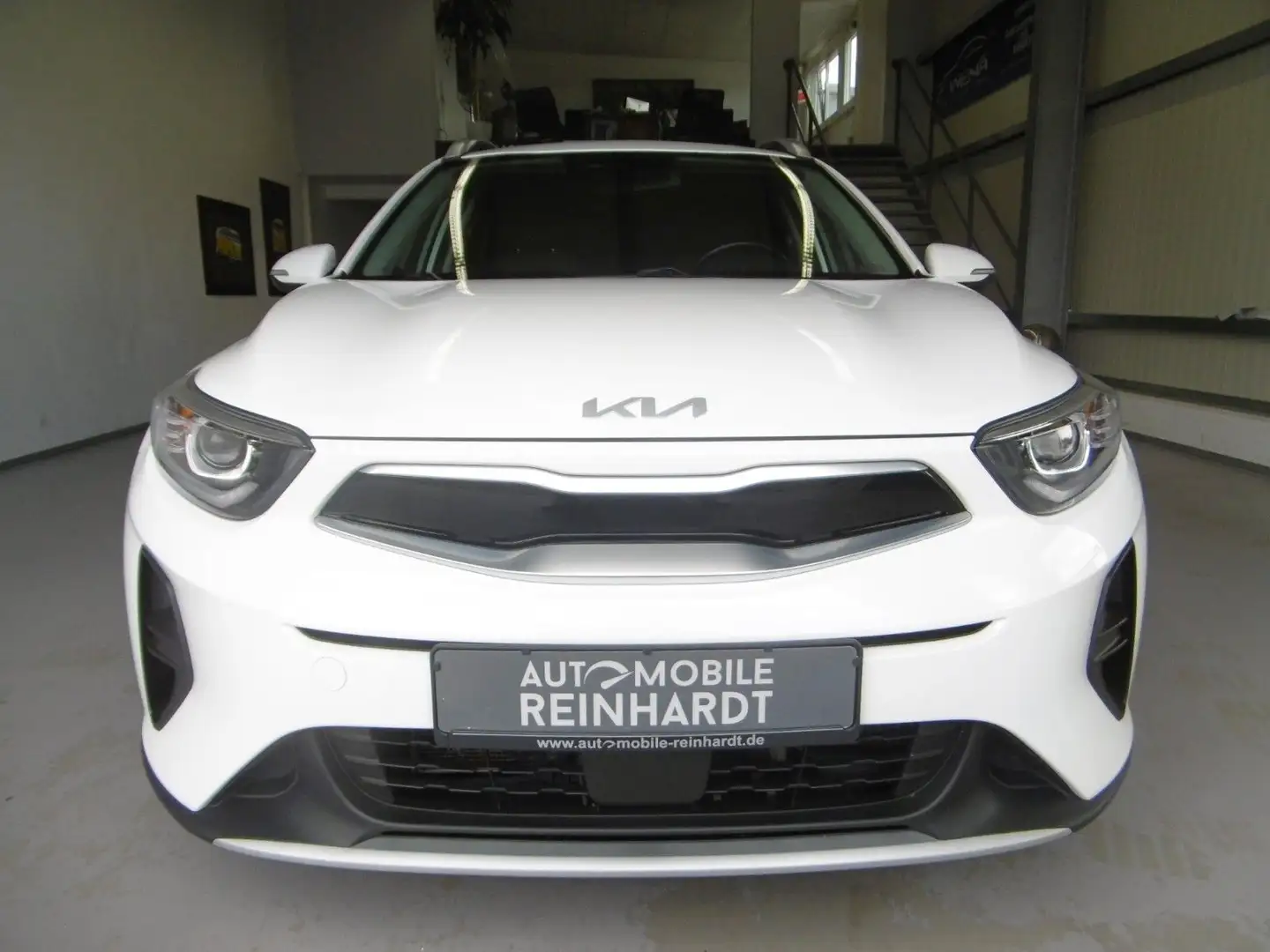 Kia Stonic 1.0 T-GDI ***NAVI+DRIVE-ASSIST+KAMERA*** Weiß - 2
