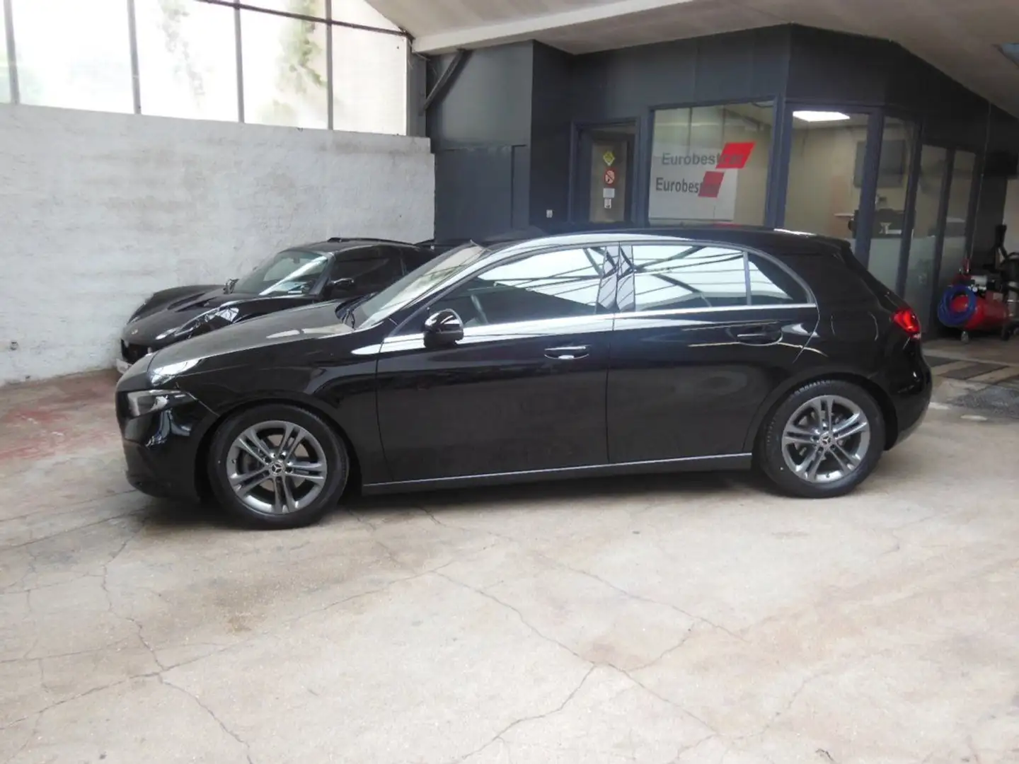 Mercedes-Benz A 160 160 109CH BUSINESS LINE Noir - 2