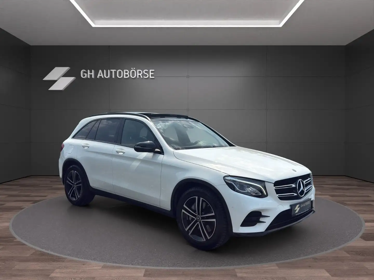 Mercedes-Benz GLC 250 4Matic AMG-LINE|PANO|R-KAM|SPUR|LED|AHK Blanc - 2