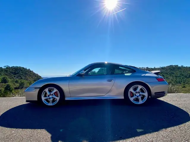 Porsche 996 Carrera 4 S