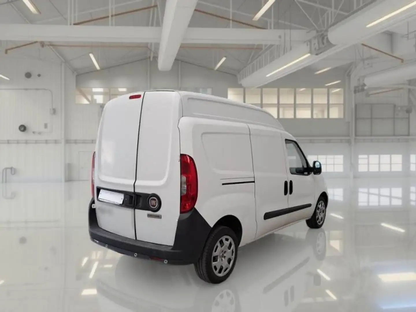 Fiat Doblo 1.6 MJT 105CV PL-TA Cargo Maxi XL Lamierato SX 3 p Wit - 2