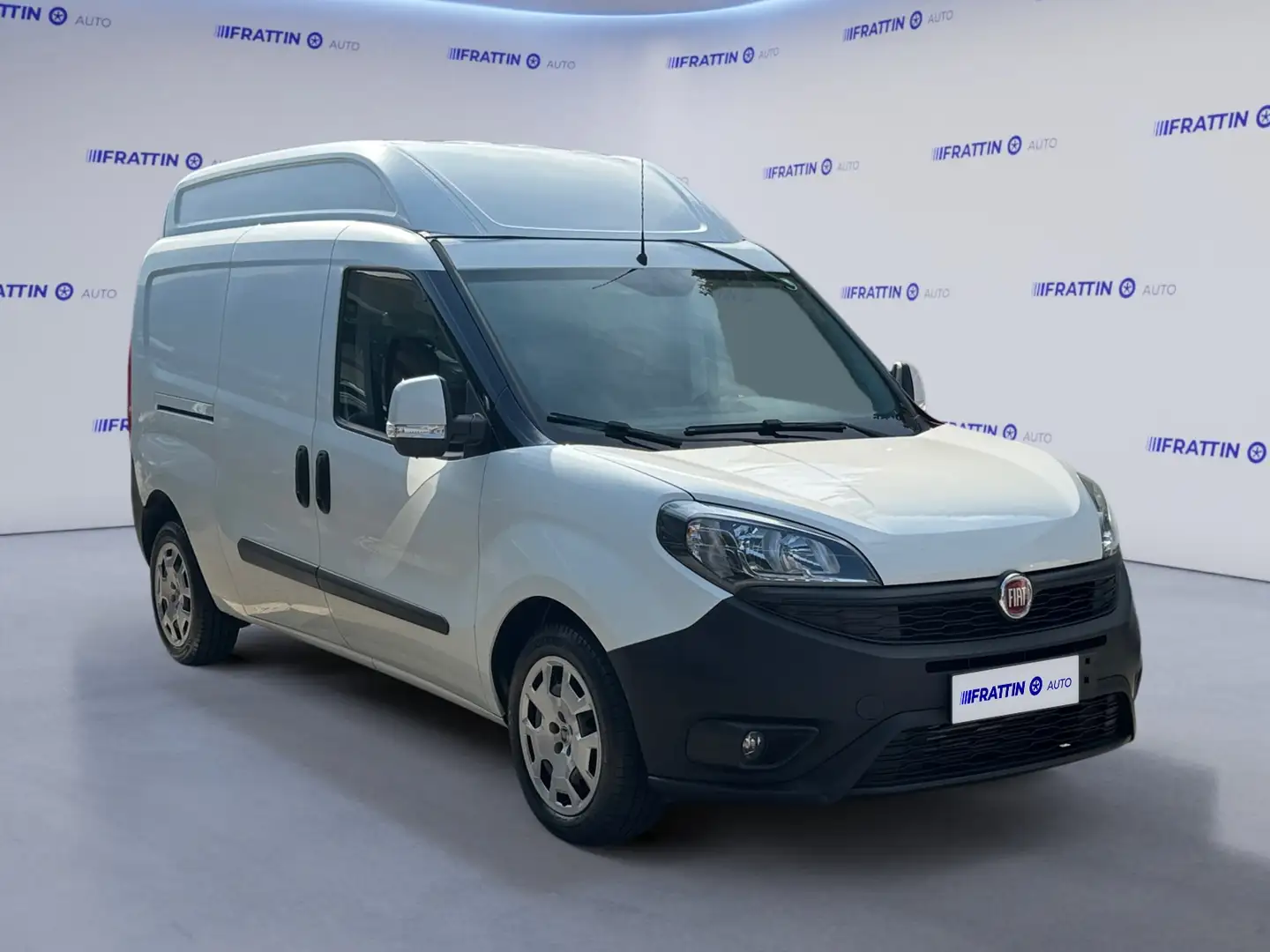 Fiat Doblo 1.6 MJT 105CV PL-TA Cargo Maxi XL Lamierato SX 3 p Белый - 2