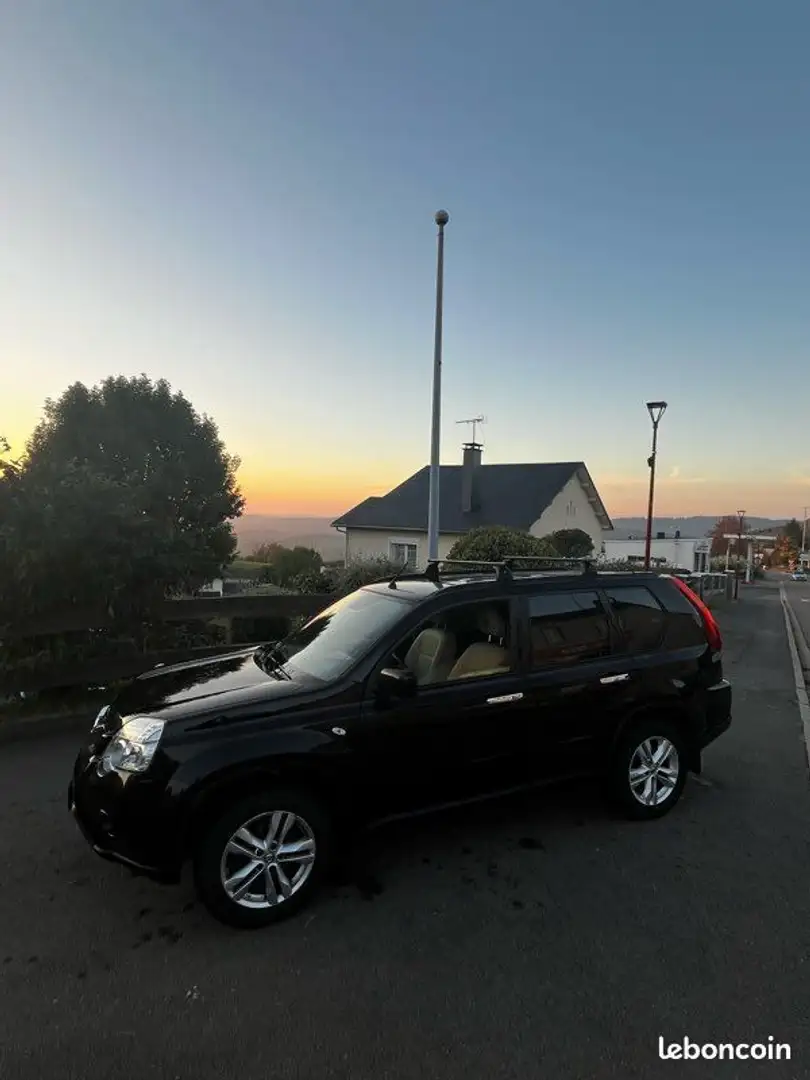 Nissan X-Trail 2.0 DCI 150 cv SE 4x4 Noir - 2