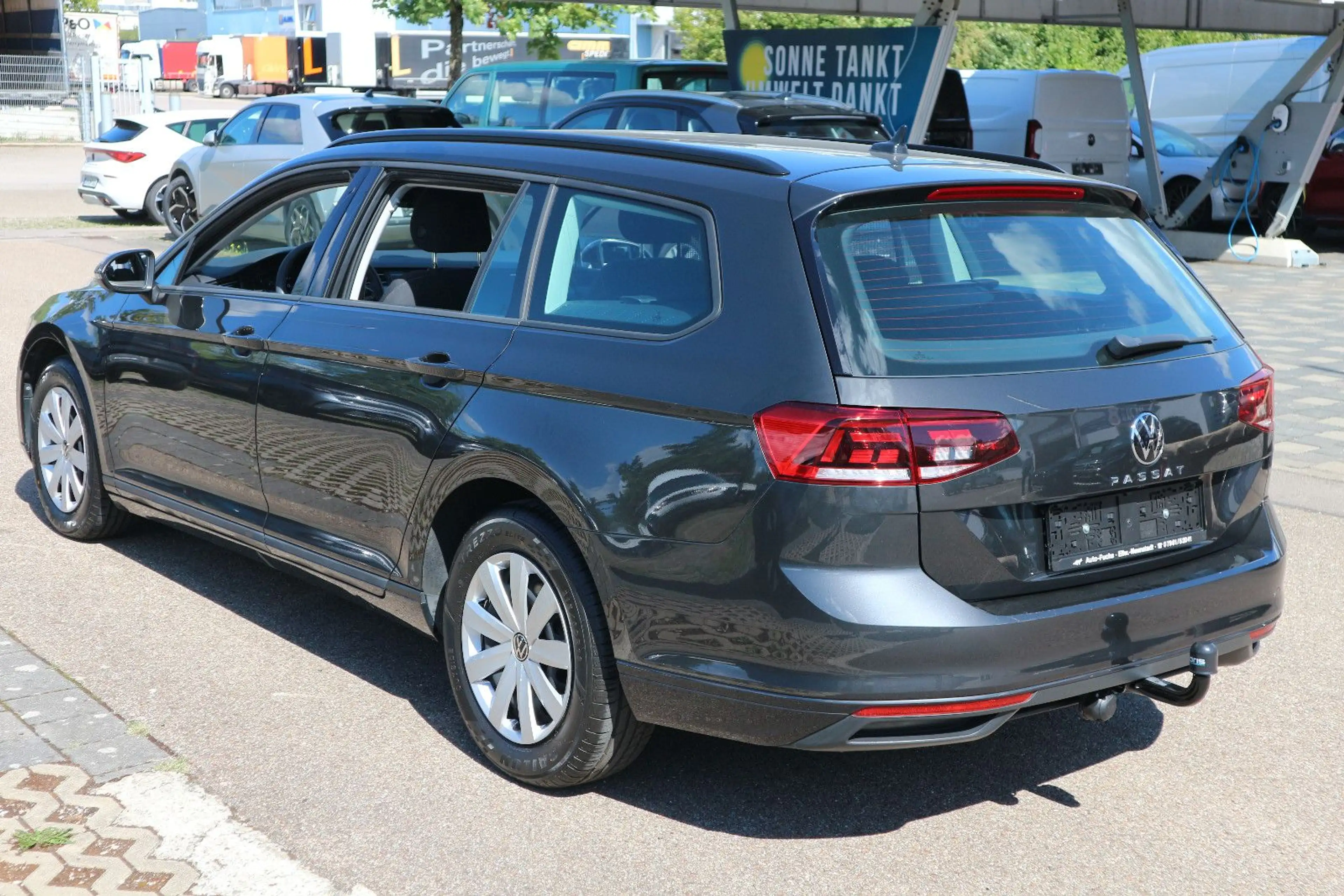 Volkswagen Passat Variant Passat 2.0 TDI DSG Variant AHK NAVI ACC — photo 4