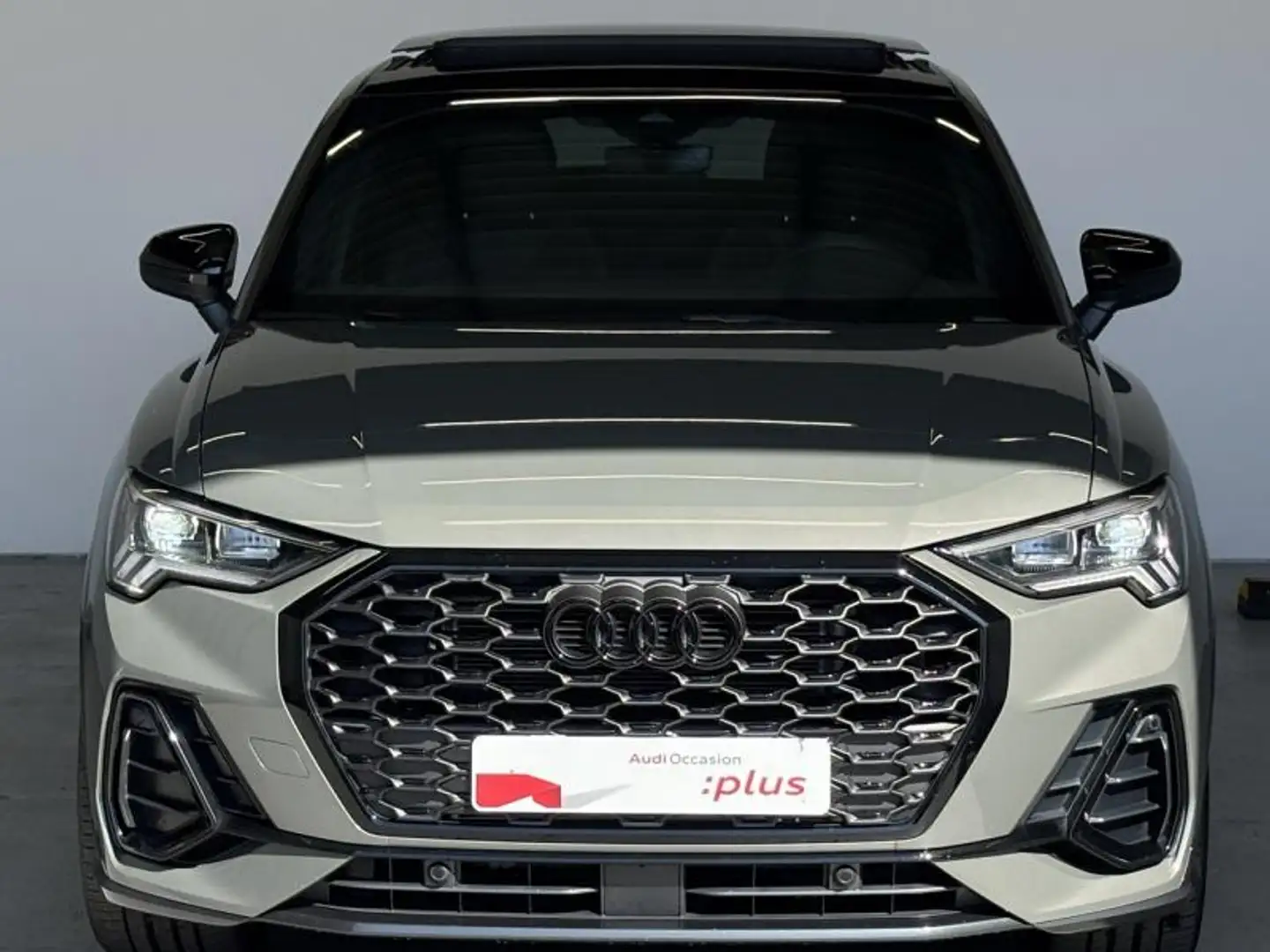 Audi Q3 35 TDI 150ch S line S tronic 7 Gris - 2