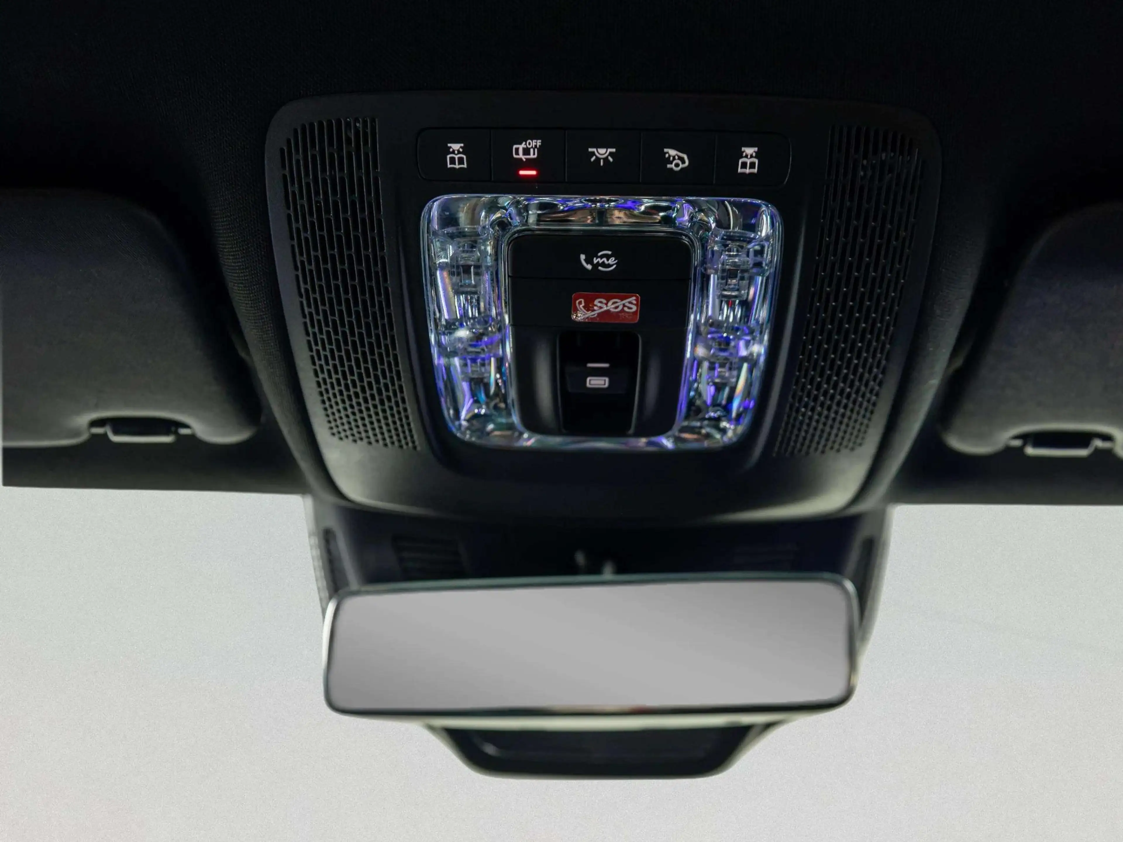 Mercedes-Benz A 180 Limousine Business Solution AMG | Panorama dak — photo 15