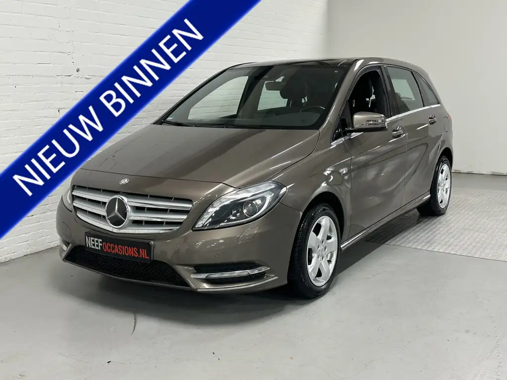 Mercedes-Benz B 200 2012 из Европы — купить под ключ
