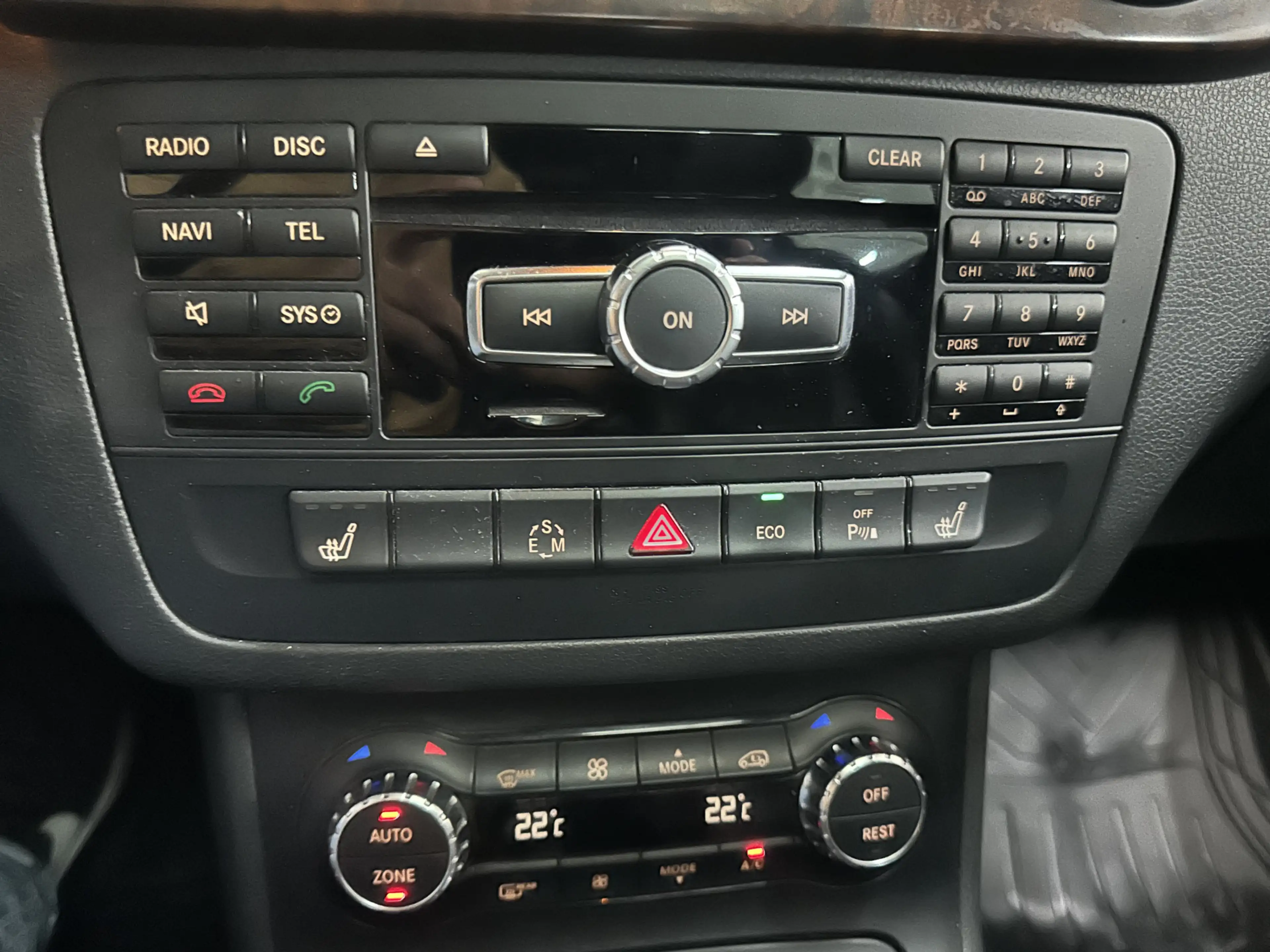 Mercedes-Benz B 200 Ambition CLIMA / CRUISE / CAMERA / TREKHAAK — photo 16
