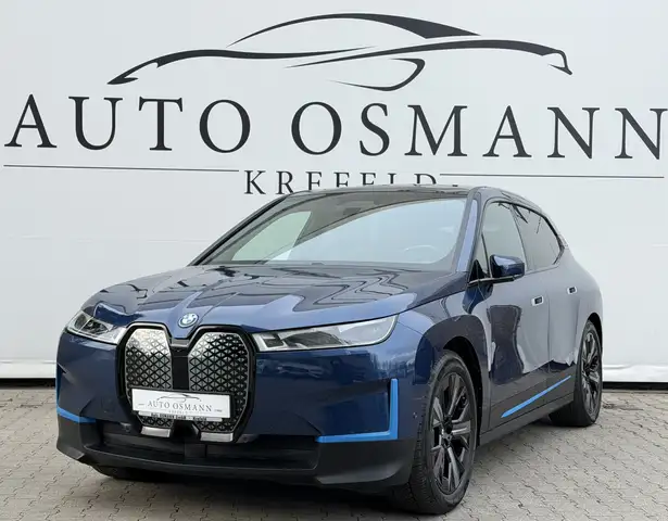 BMW iX 40 xDrive | Pano | Massage * UPE:98.968,-€*..
