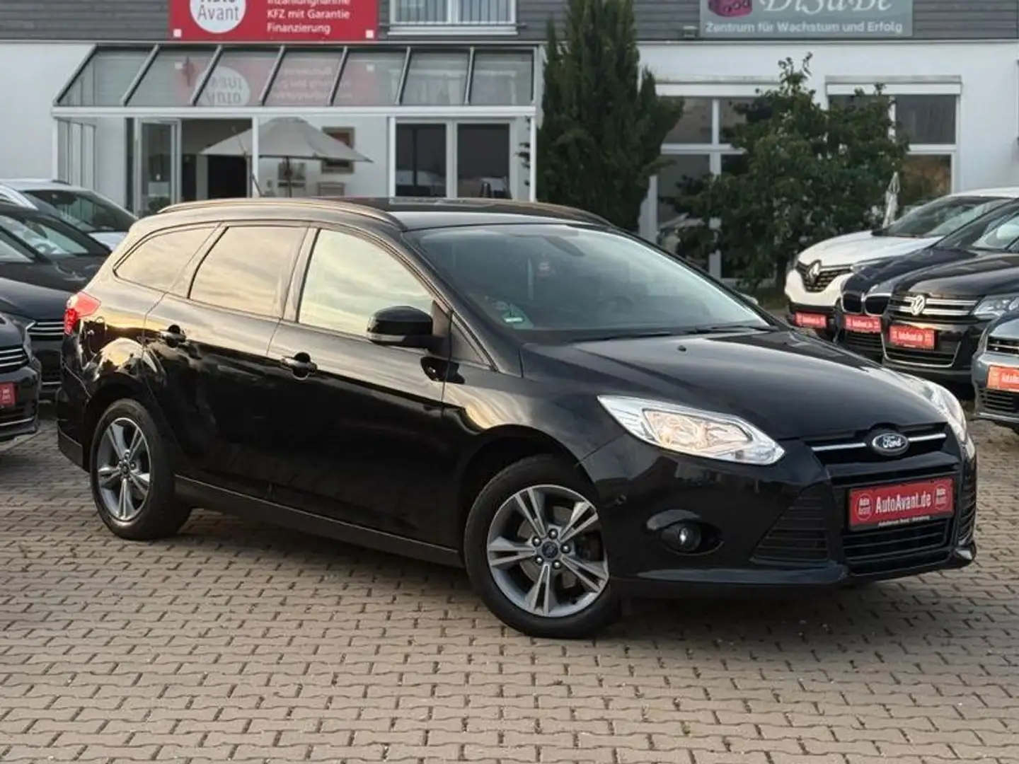 Ford Focus Turnier 1.0 Sync Edition 92kW*MFL*GRA*BCM* Schwarz - 1