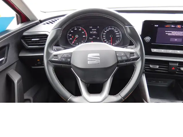 SEAT Leon view 8