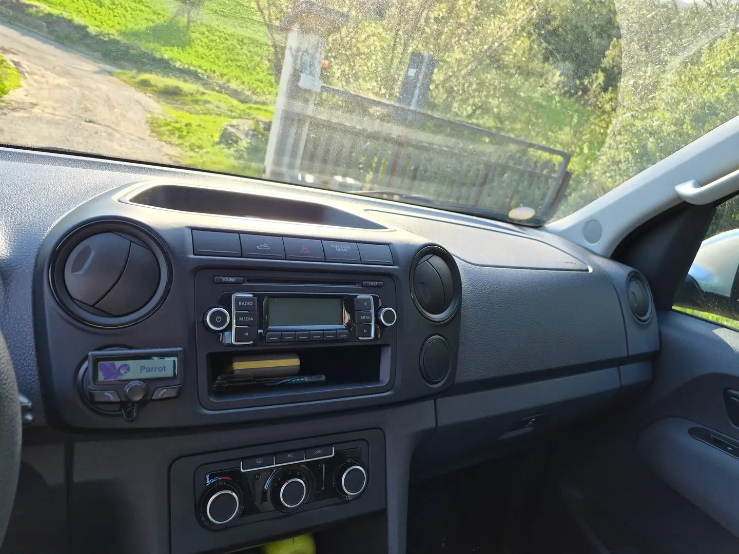 Volkswagen Amarok Tdi trandline Argent - 1