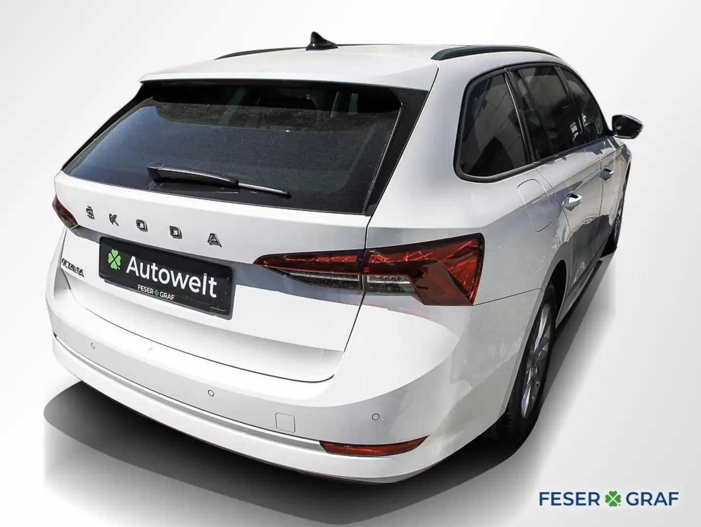 Skoda Octavia Combi 2.0 TDI Ambition AHK LED SmartLink Wit - 2